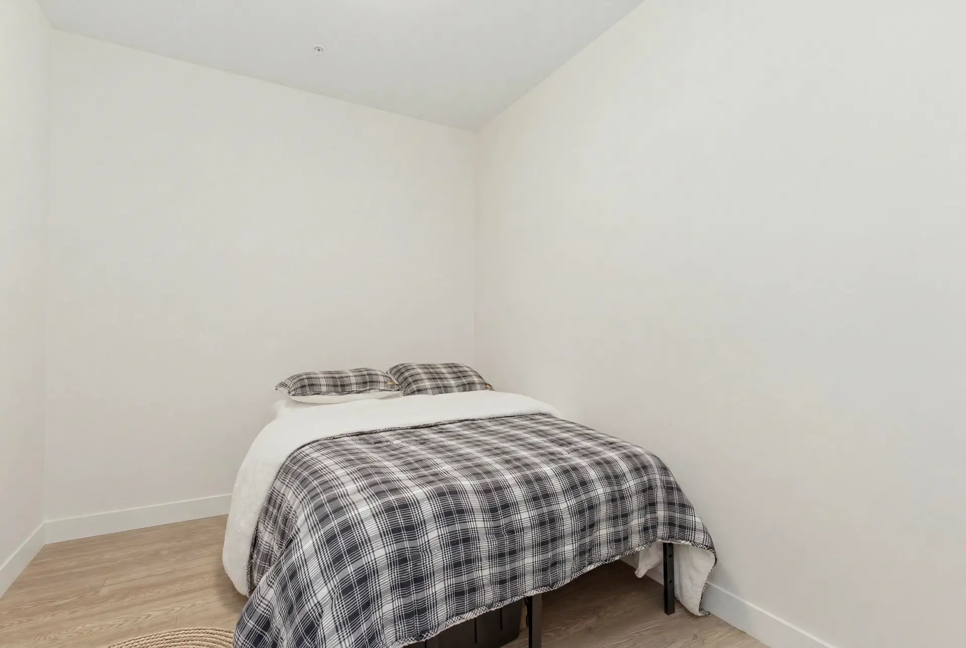 #505 37881 Cleveland Avenue - Image 10