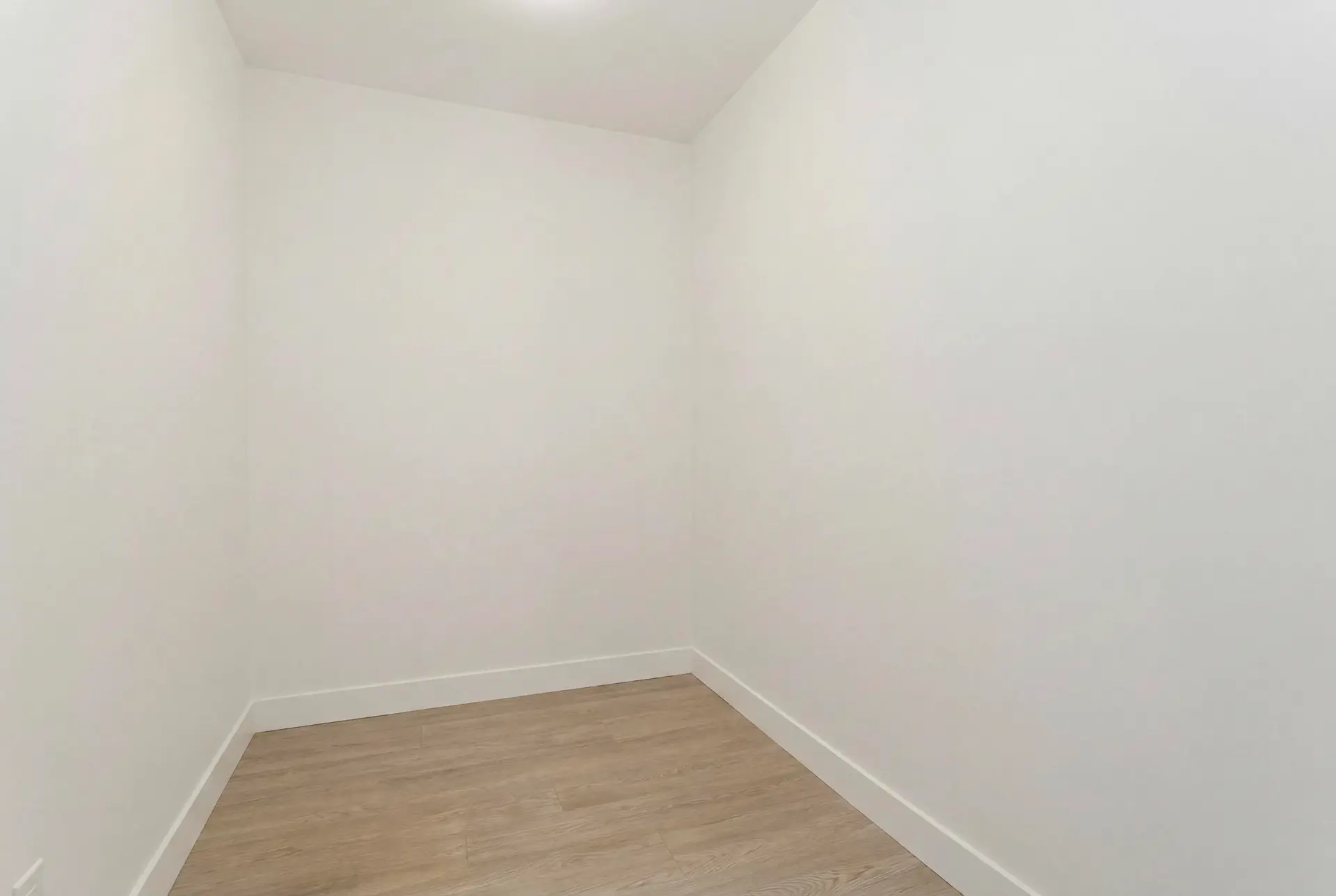 #505 37881 Cleveland Avenue - Image 11