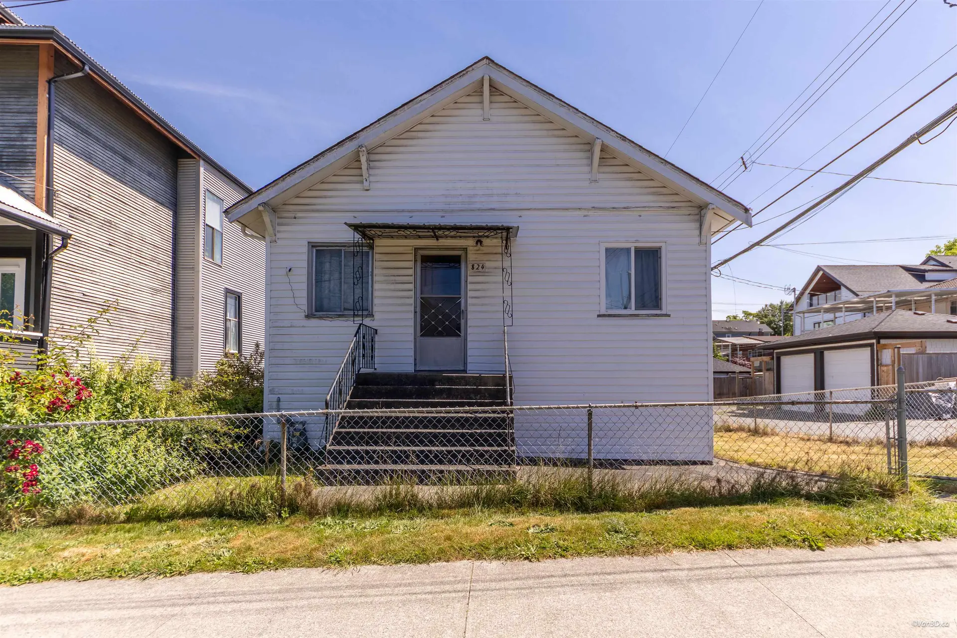Property at 824 Semlin Drive, Vancouver, BC