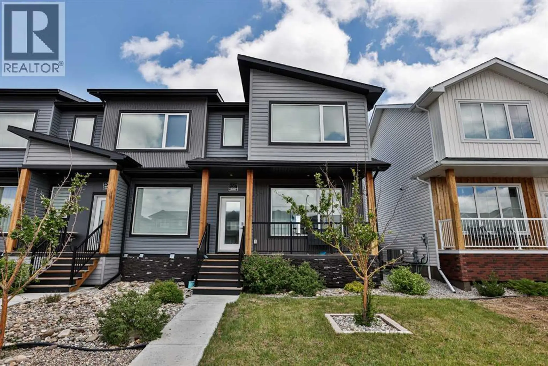 2729 47 Street S - Image 1