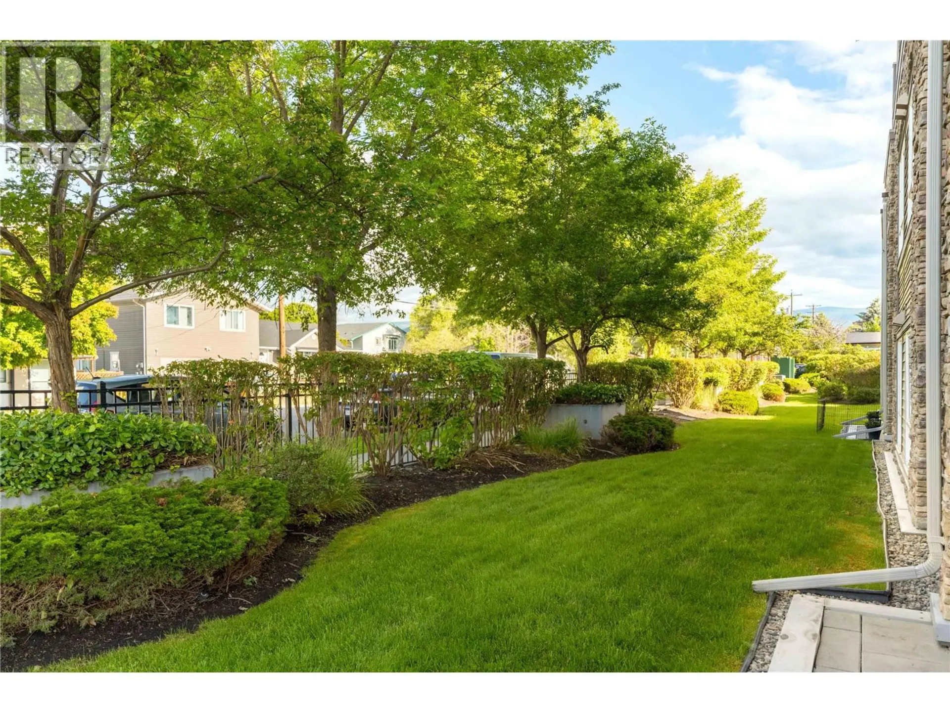 #1108 325 MCINTOSH Road - Image 9