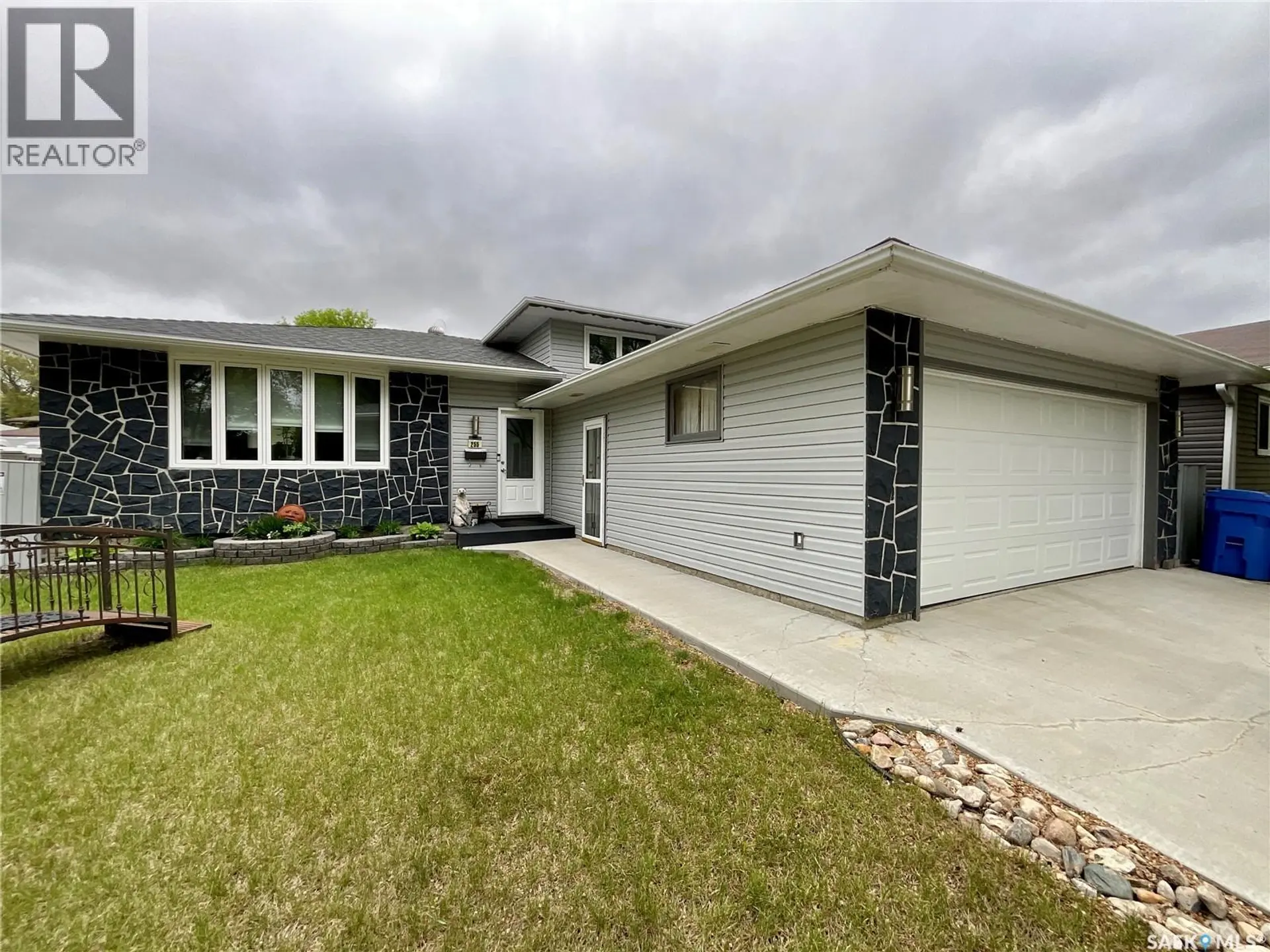 Property at 255 Litzenberger CRESCENT, Regina, SK