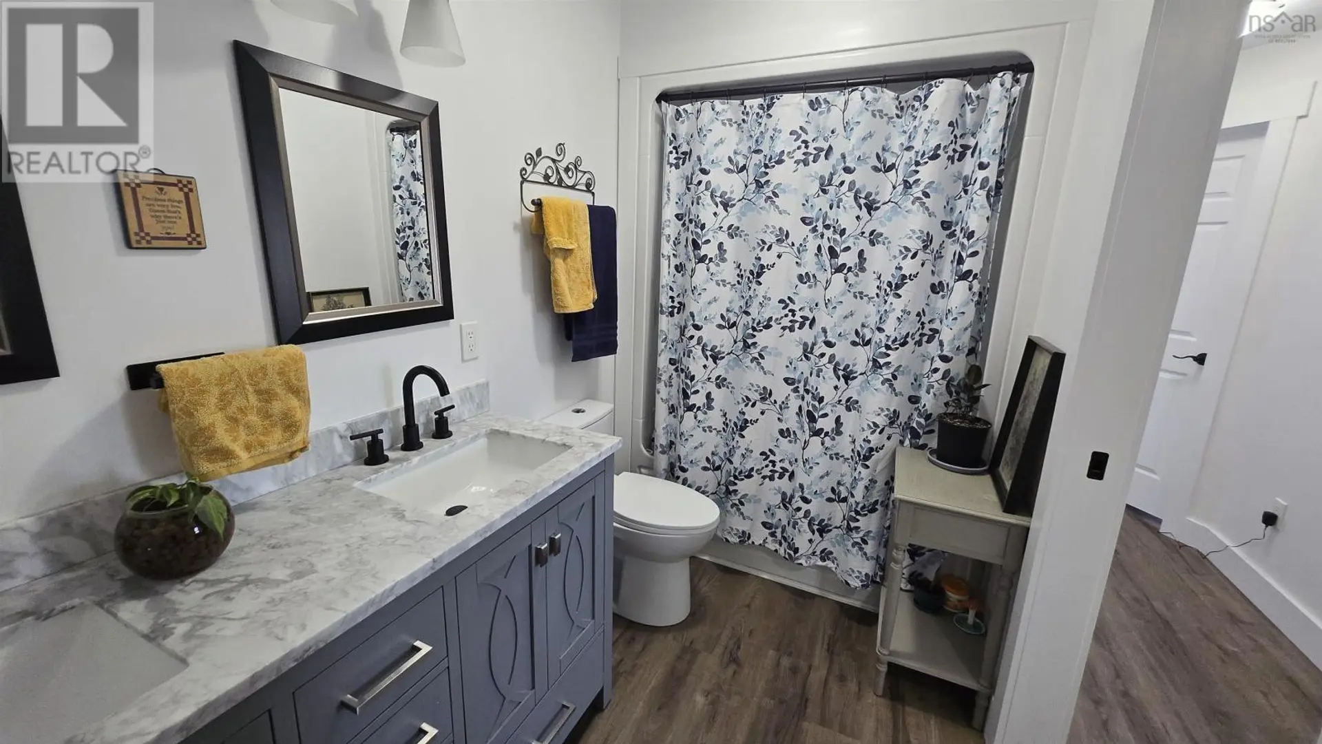 333 Nichols Avenue - Image 11