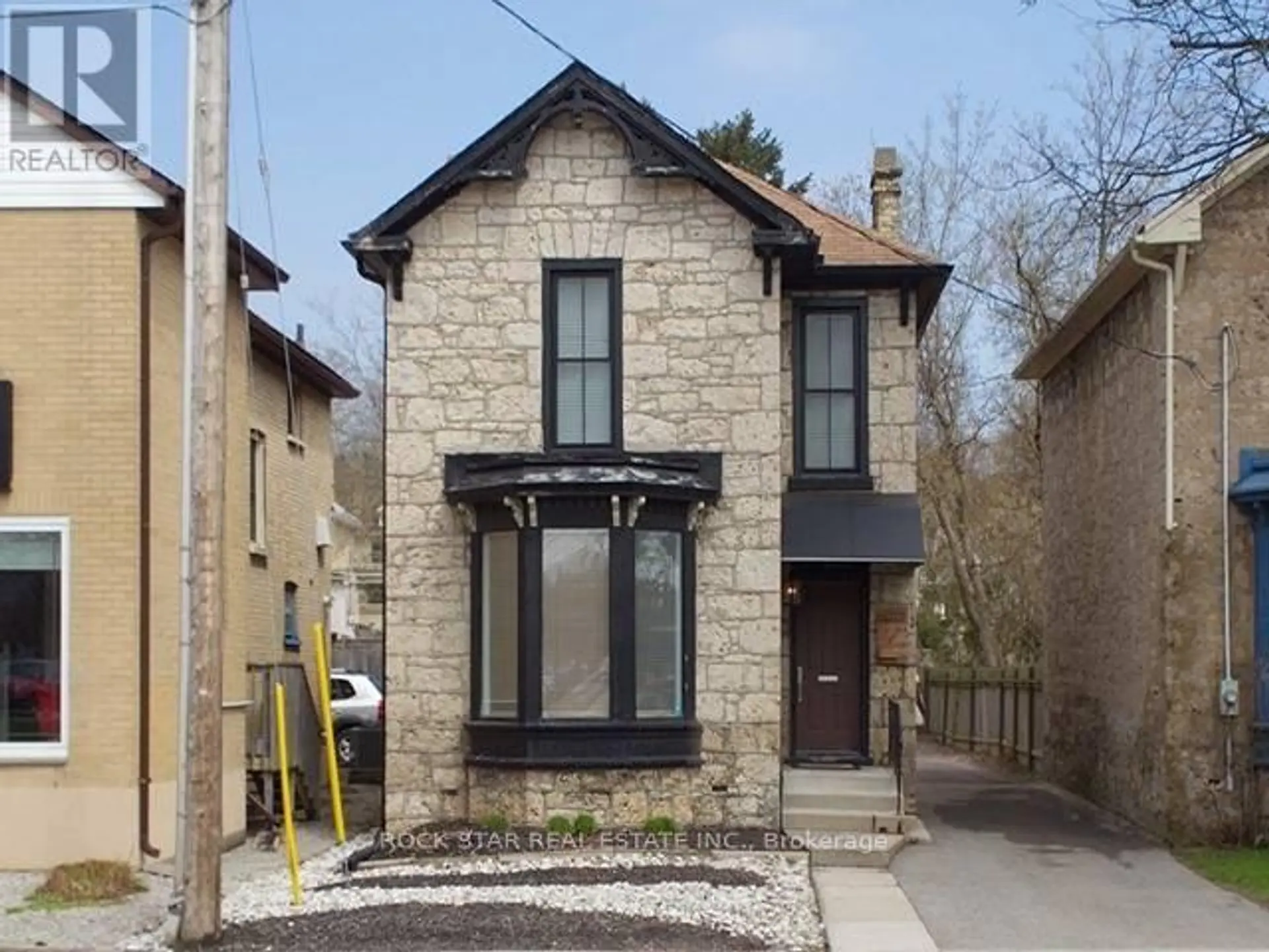 Property at 111 AINSLIE STREET N, Cambridge, ON