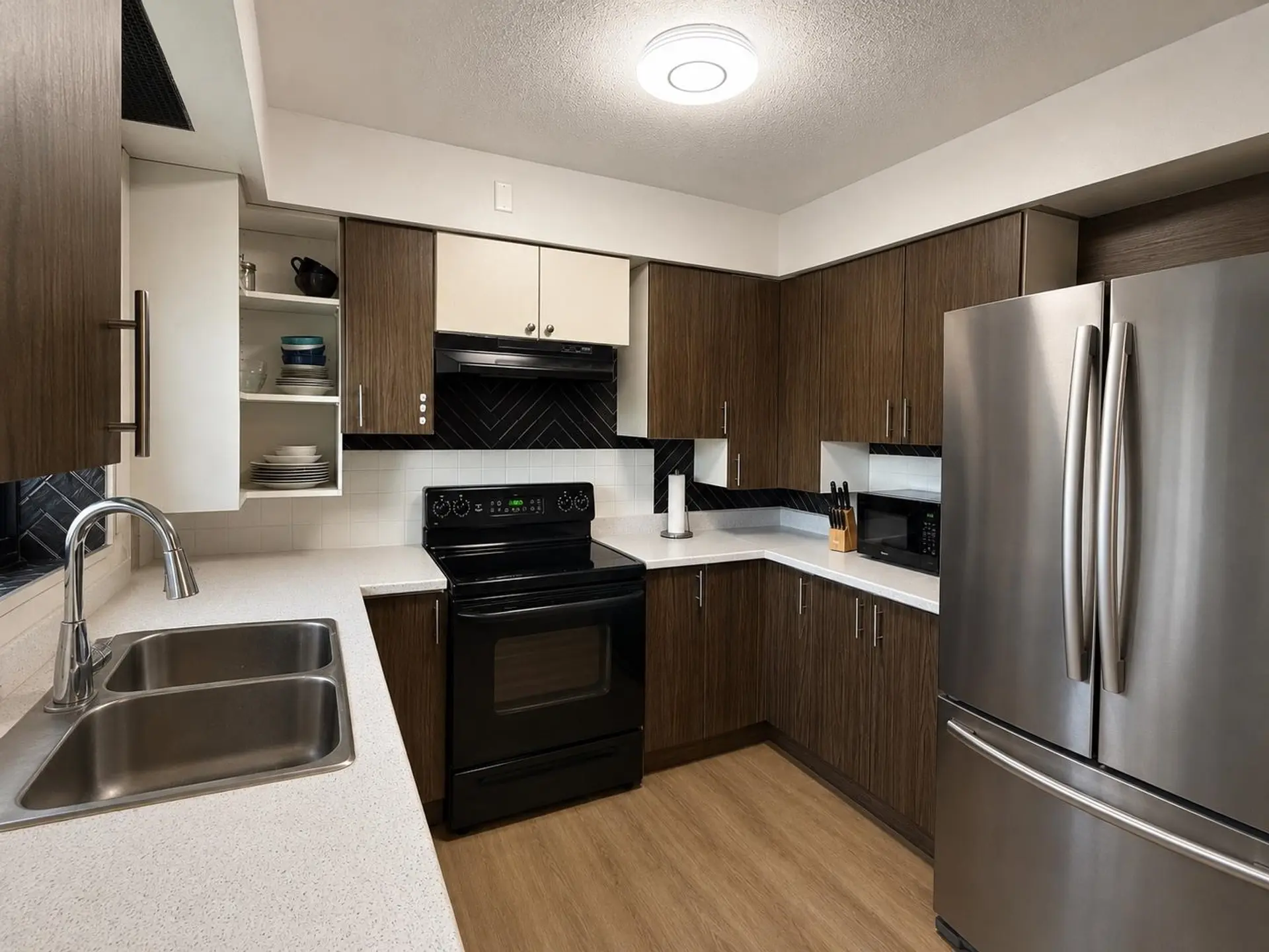 4660 207b Street - Image 3