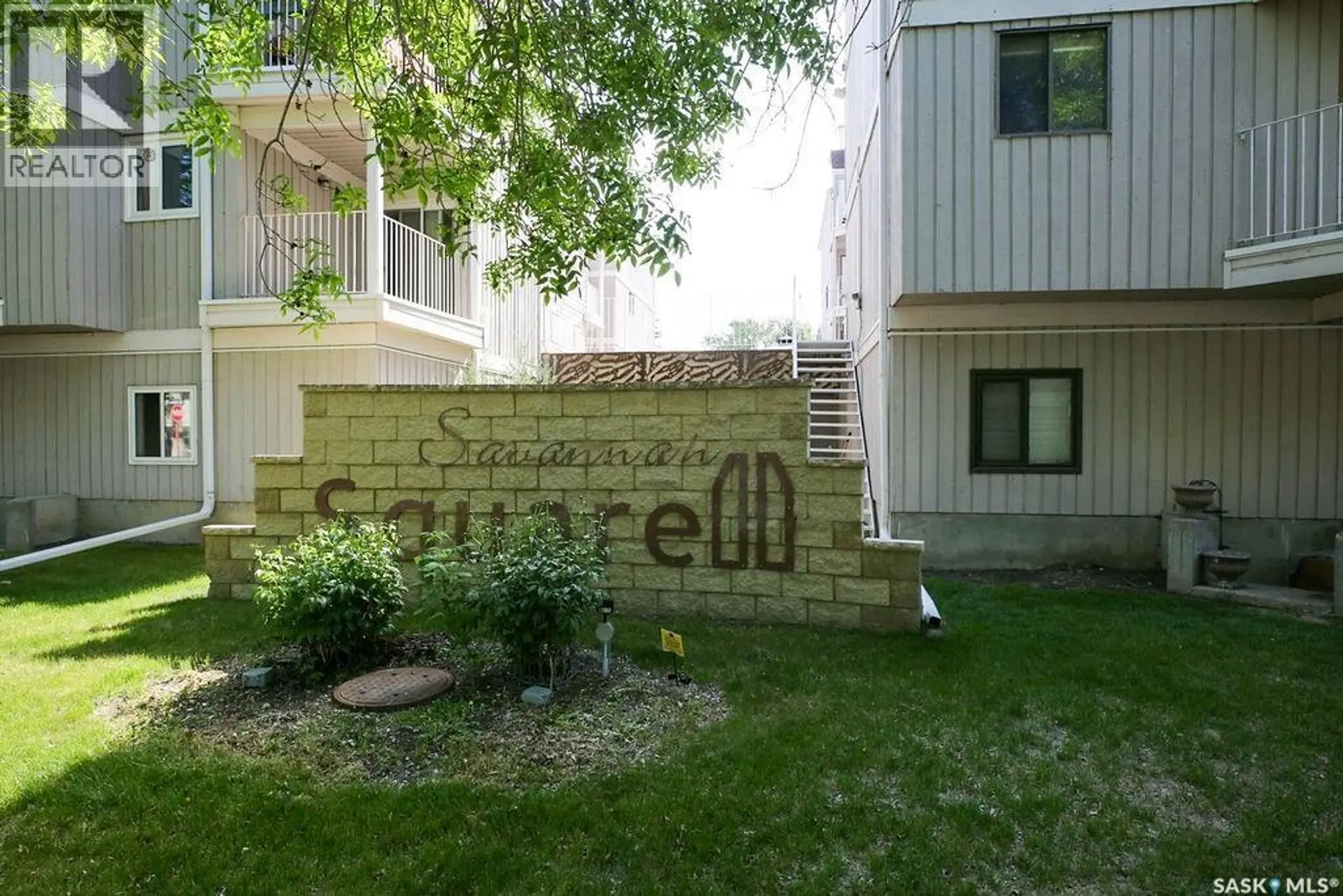 #118 2315 McIntyre STREET - Image 2