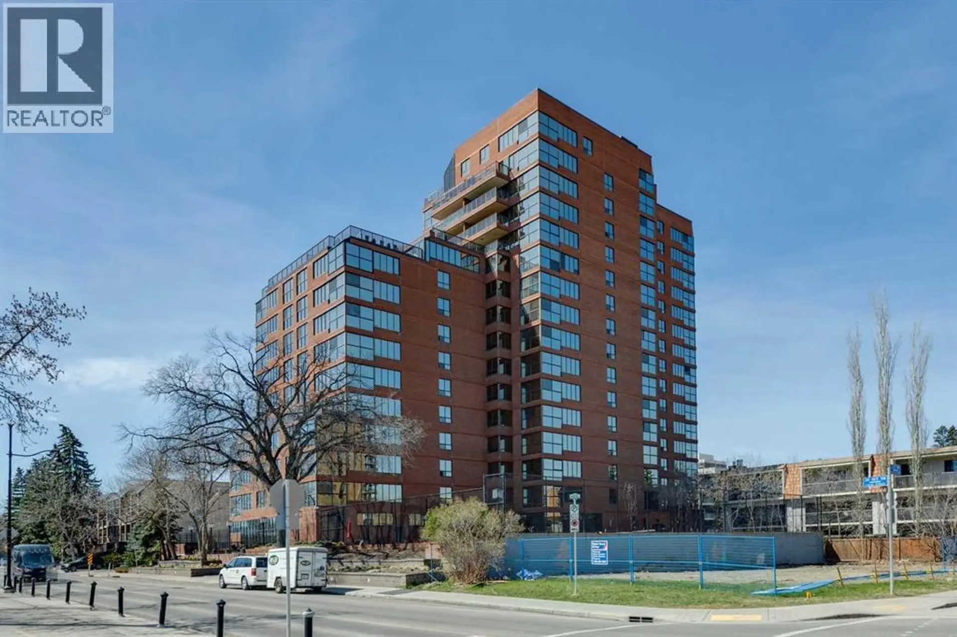 Property at #507 318 26 Avenue SW, Calgary, AB