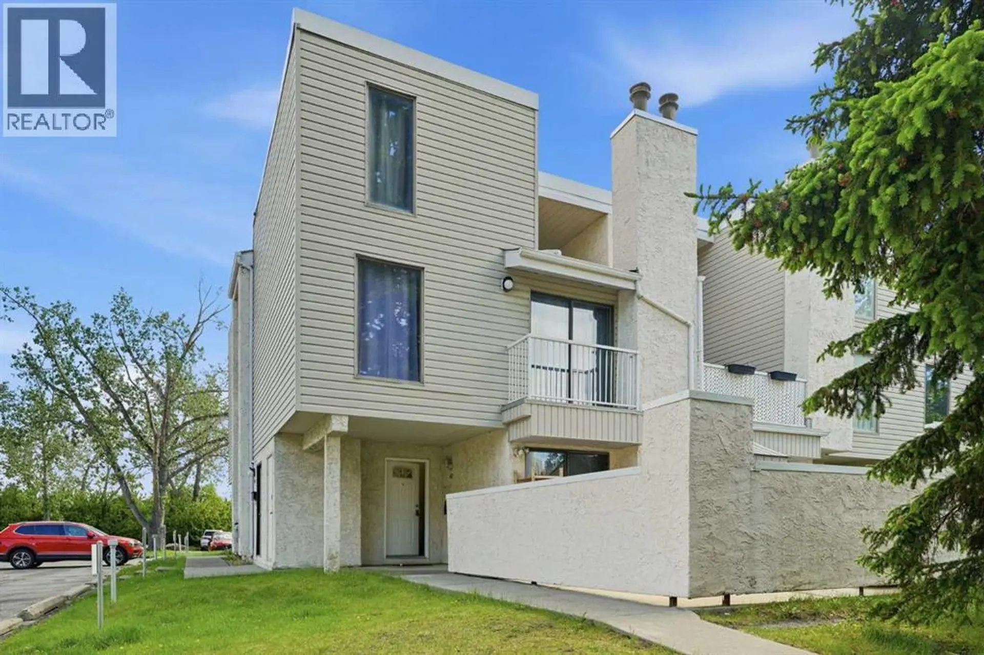#411 3500 Varsity Drive NW - Image 1