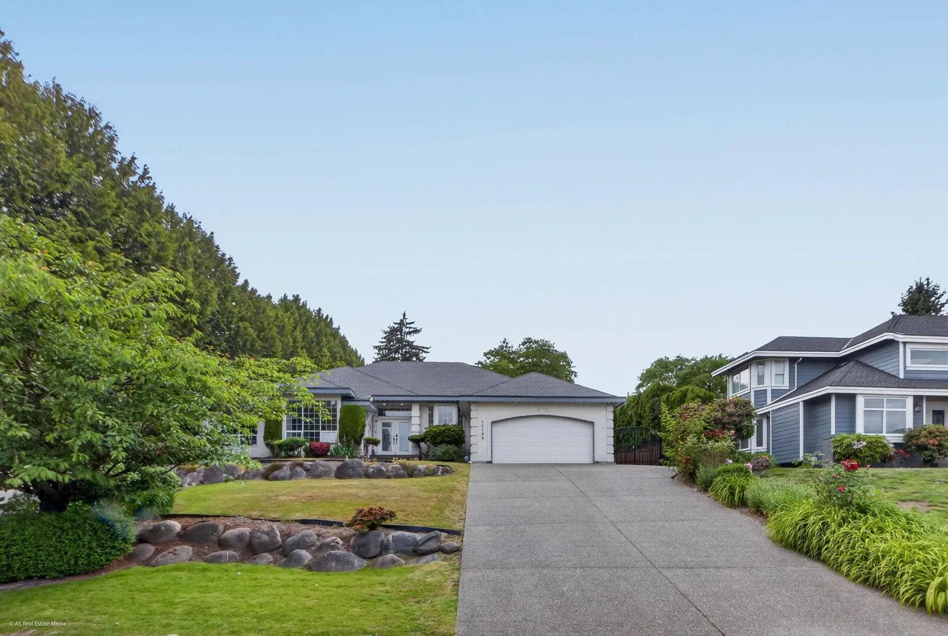 Property at 15186 73b Avenue, Surrey, BC