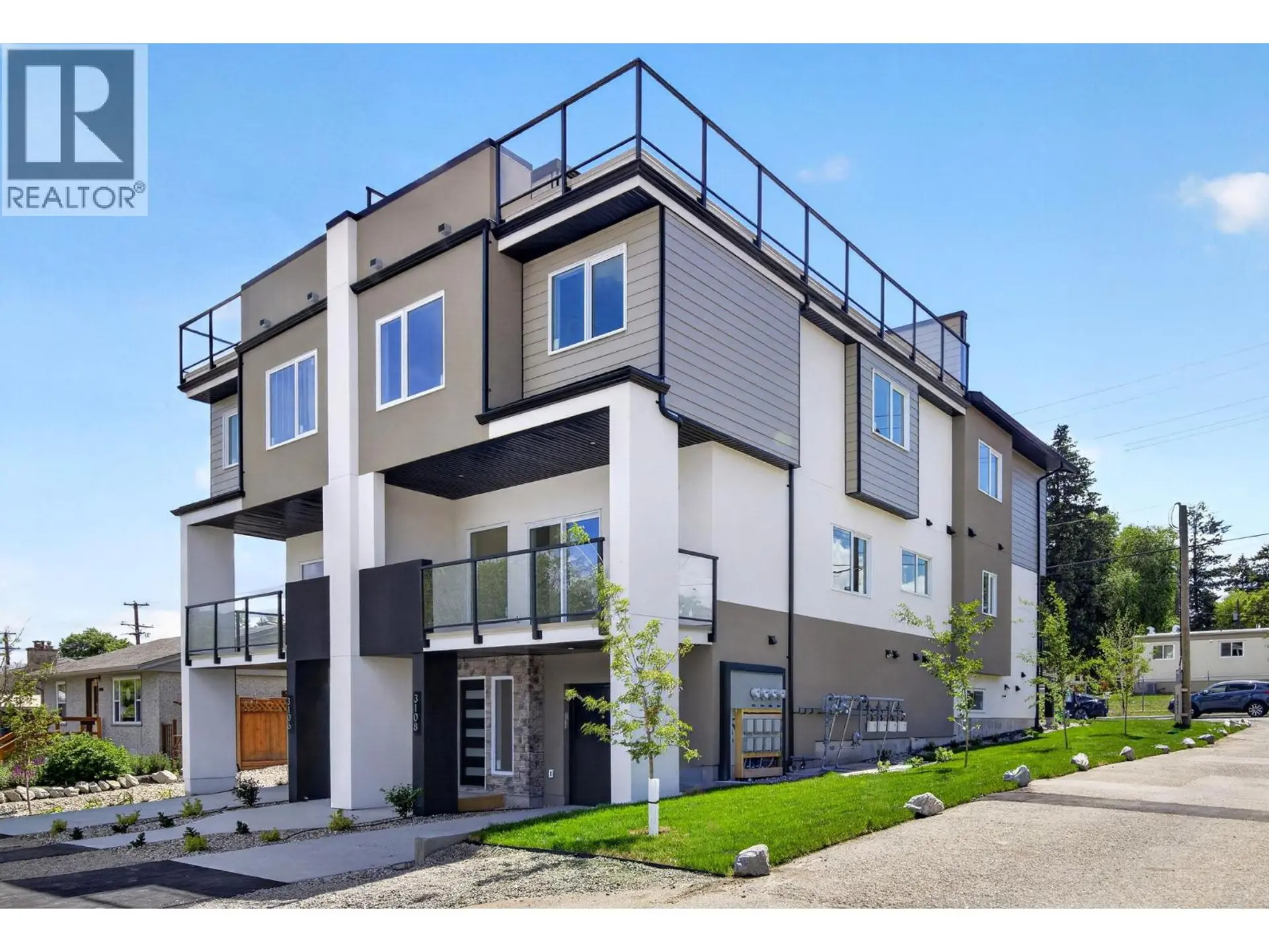 Property at 3106 16th Avenue, Vernon, BC