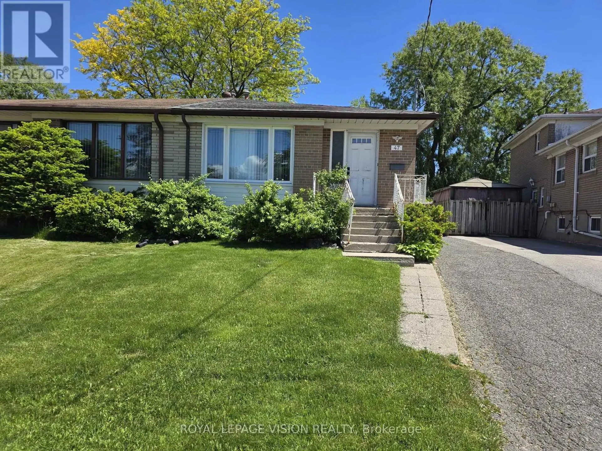 47 ALLANFORD ROAD - Image 1
