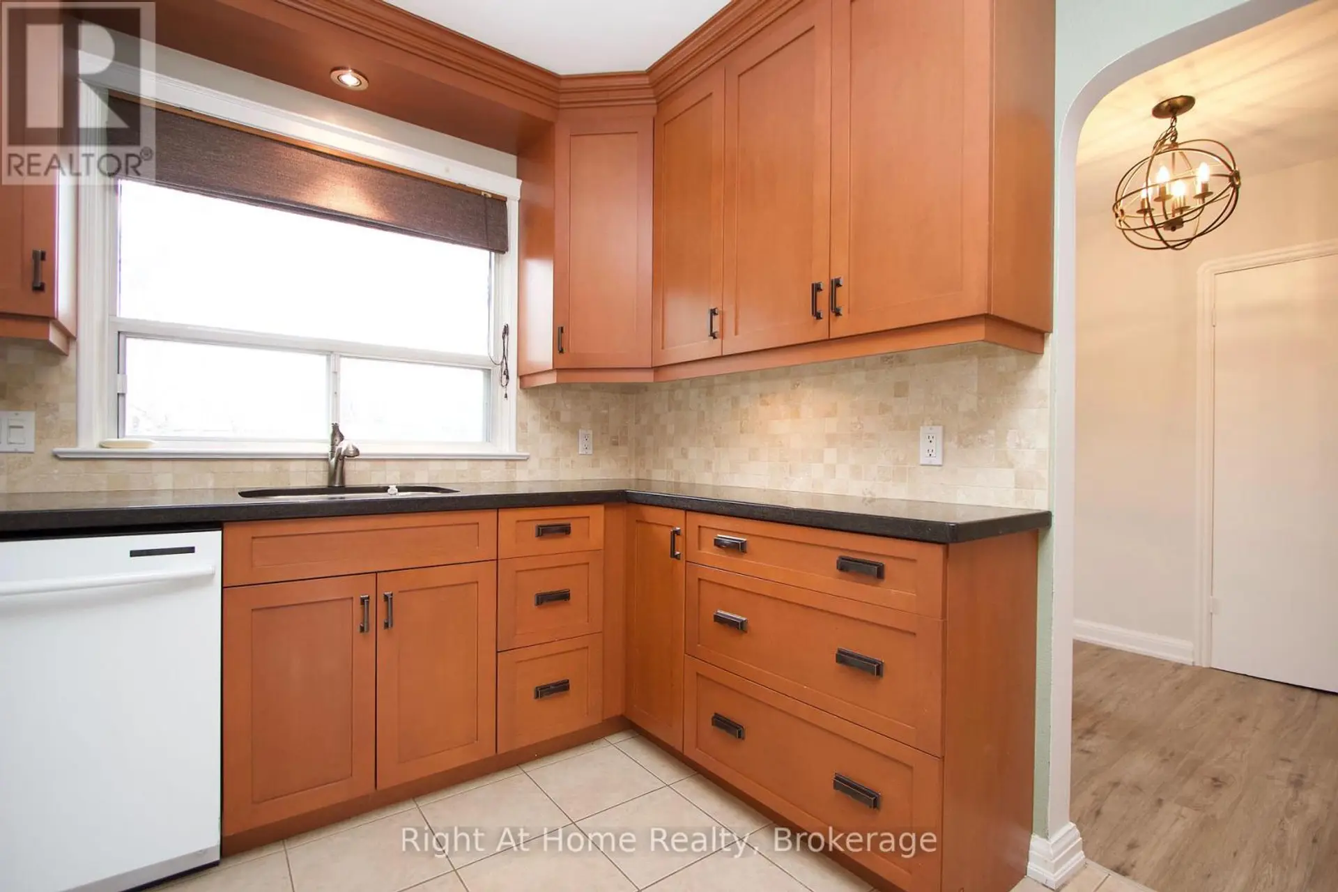280 HIGHLAND AVENUE - Image 8