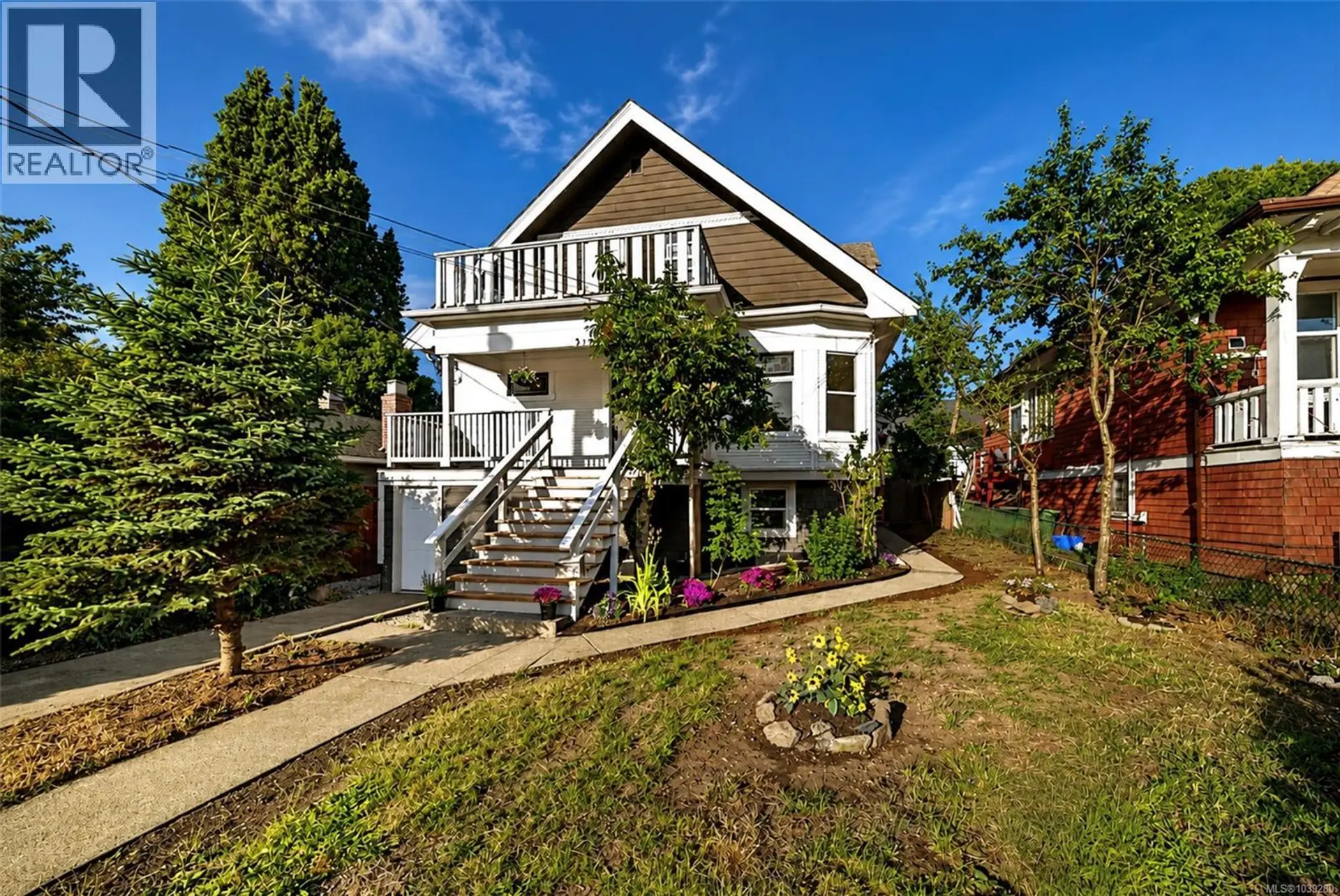 Property at 3109 Glasgow St, Victoria, BC