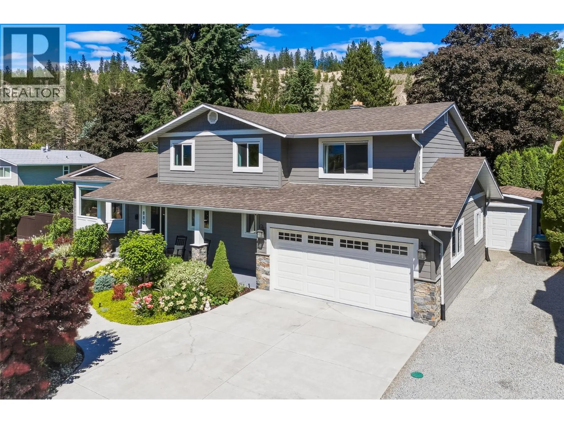 Property at 882 Roma Court, Kelowna, BC