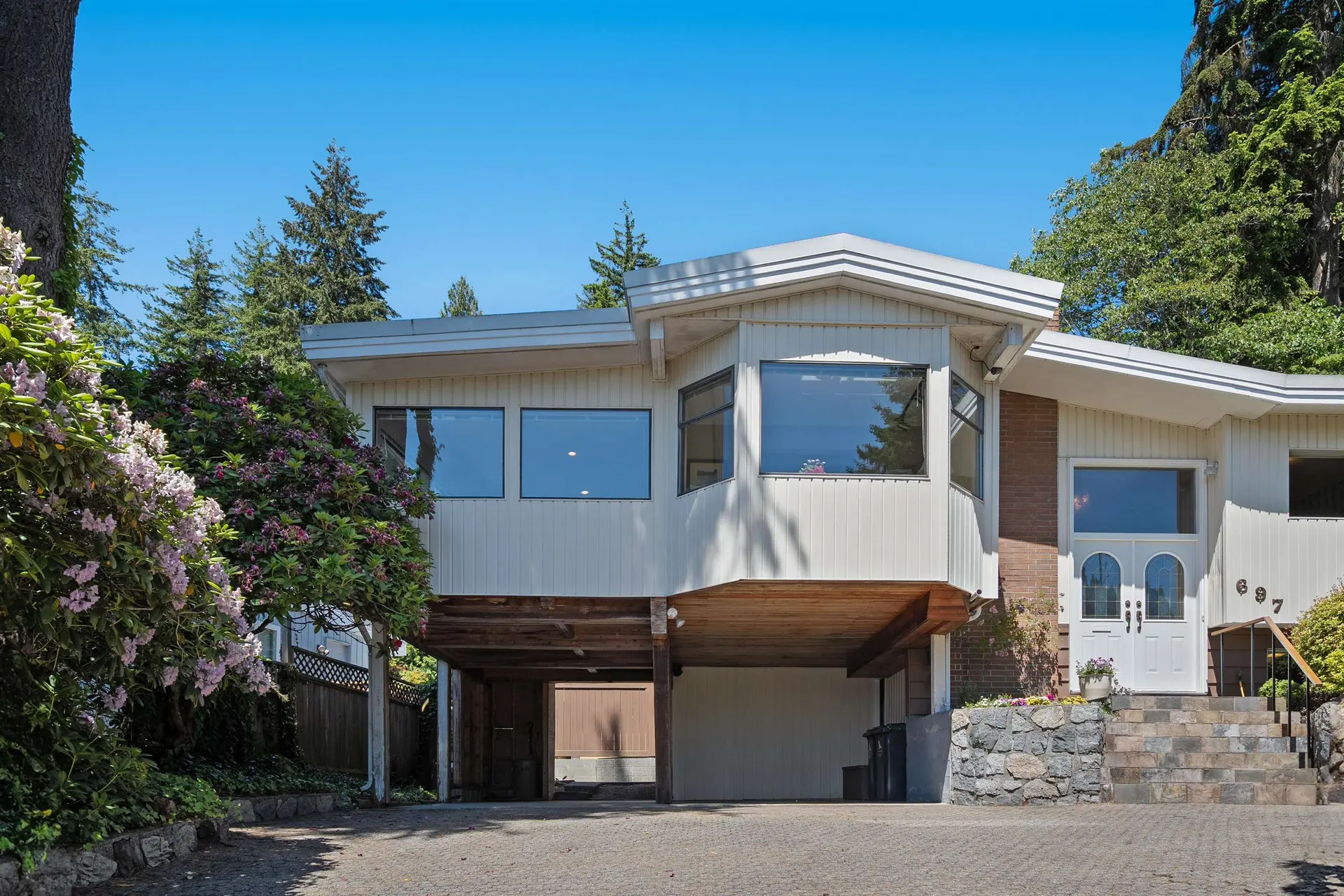 Property at 697 Plymouth Drive, North Vancouver, BC