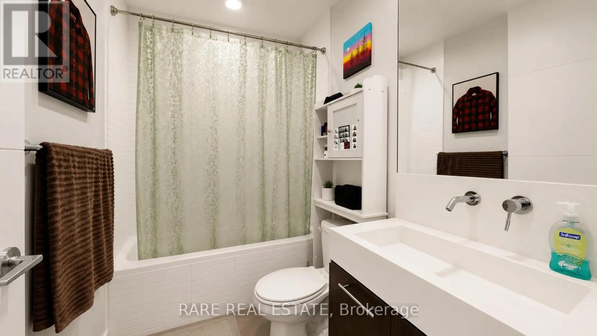 #205 66 PORTLAND STREET - Image 4