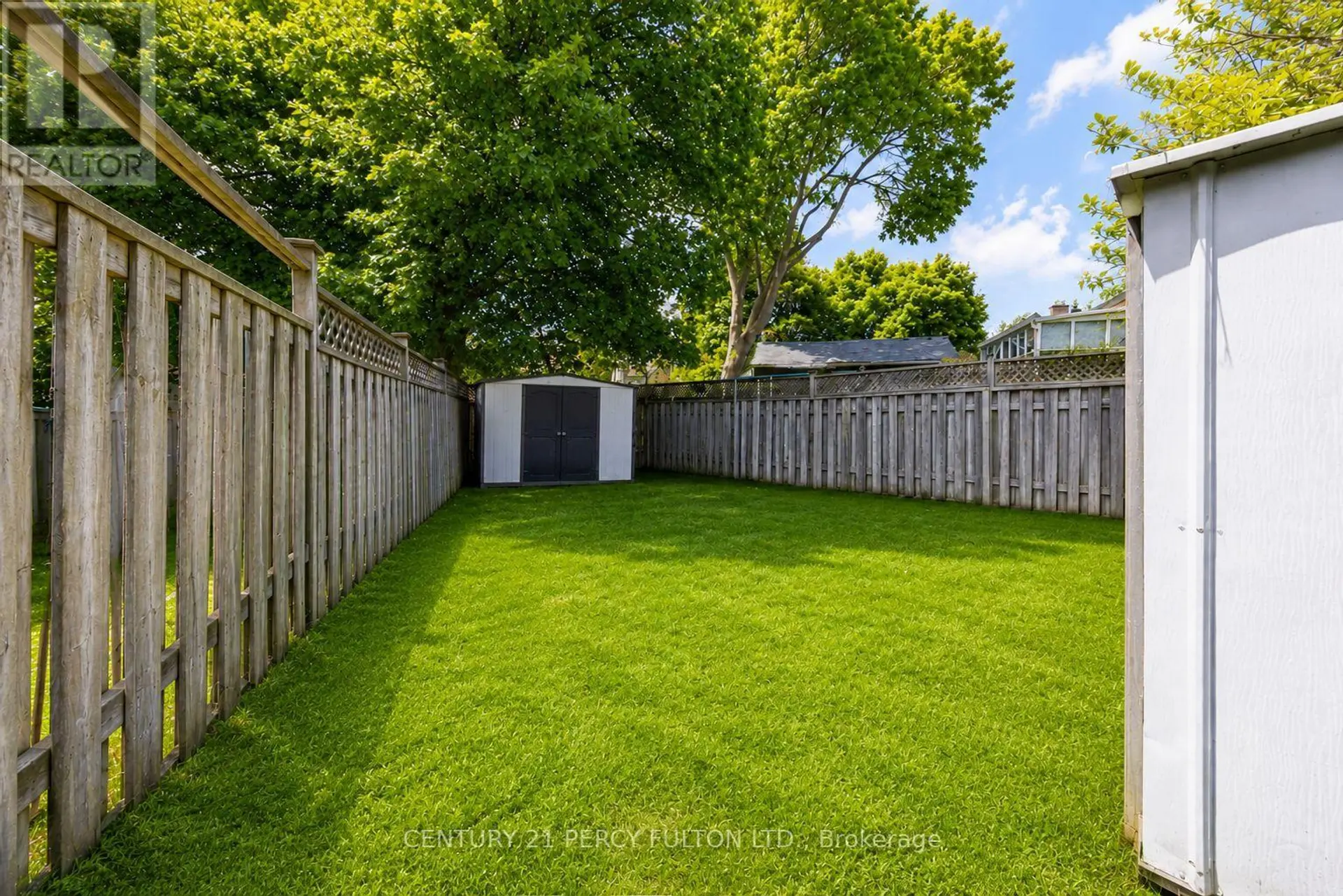 1100 SIMCOE STREET S - Image 14