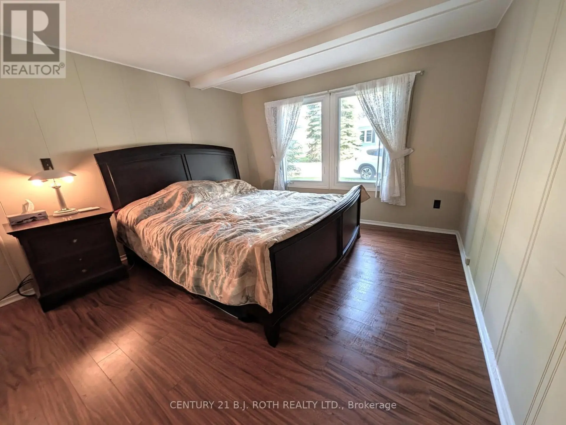 66 LINDEN LANE - Image 14