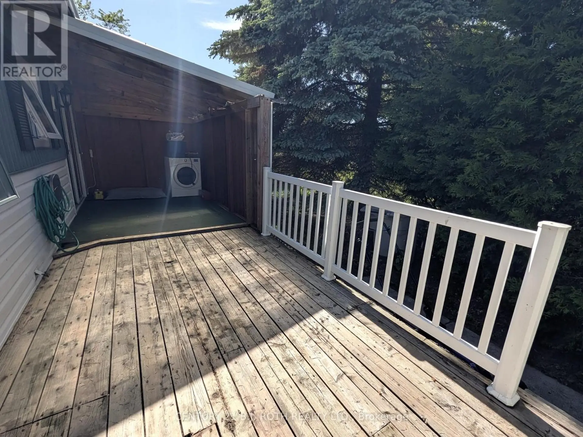 66 LINDEN LANE - Image 17