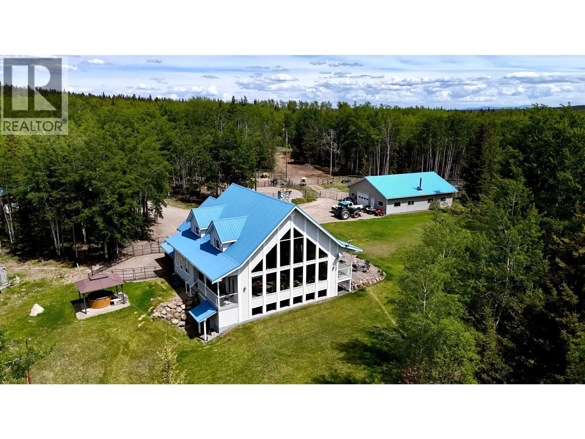 Property at 5548 LITTLE FORT 24 HIGHWAY, 100 Mile House, BC