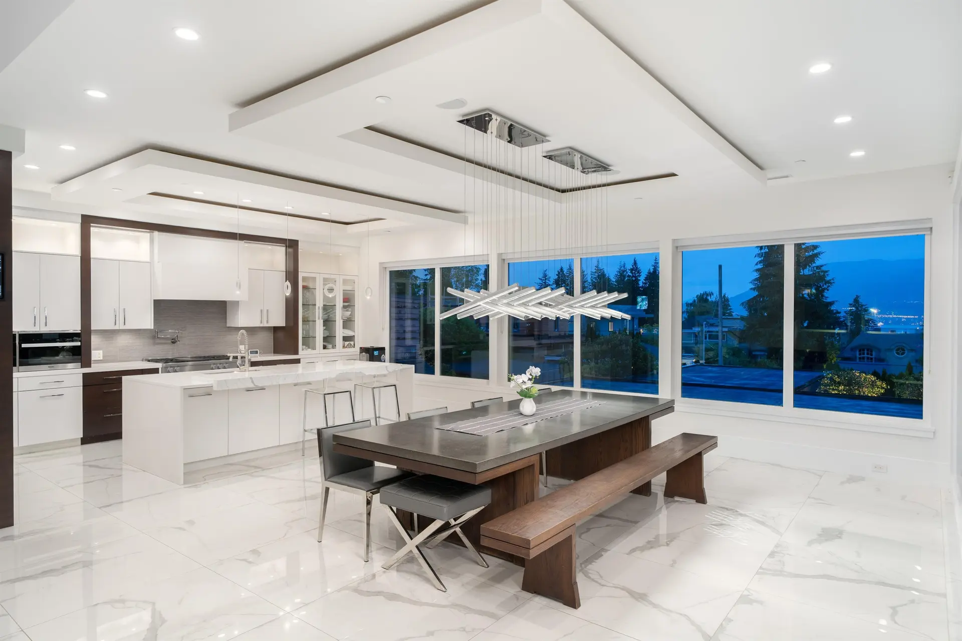 4623 W 4th Avenue - Image 2