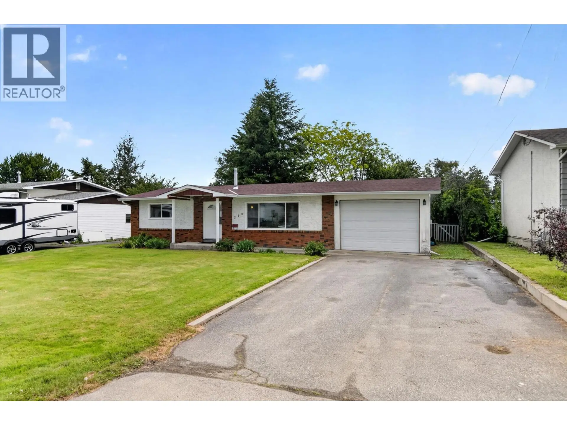 Property at 300 Patterson Road, Kelowna, BC