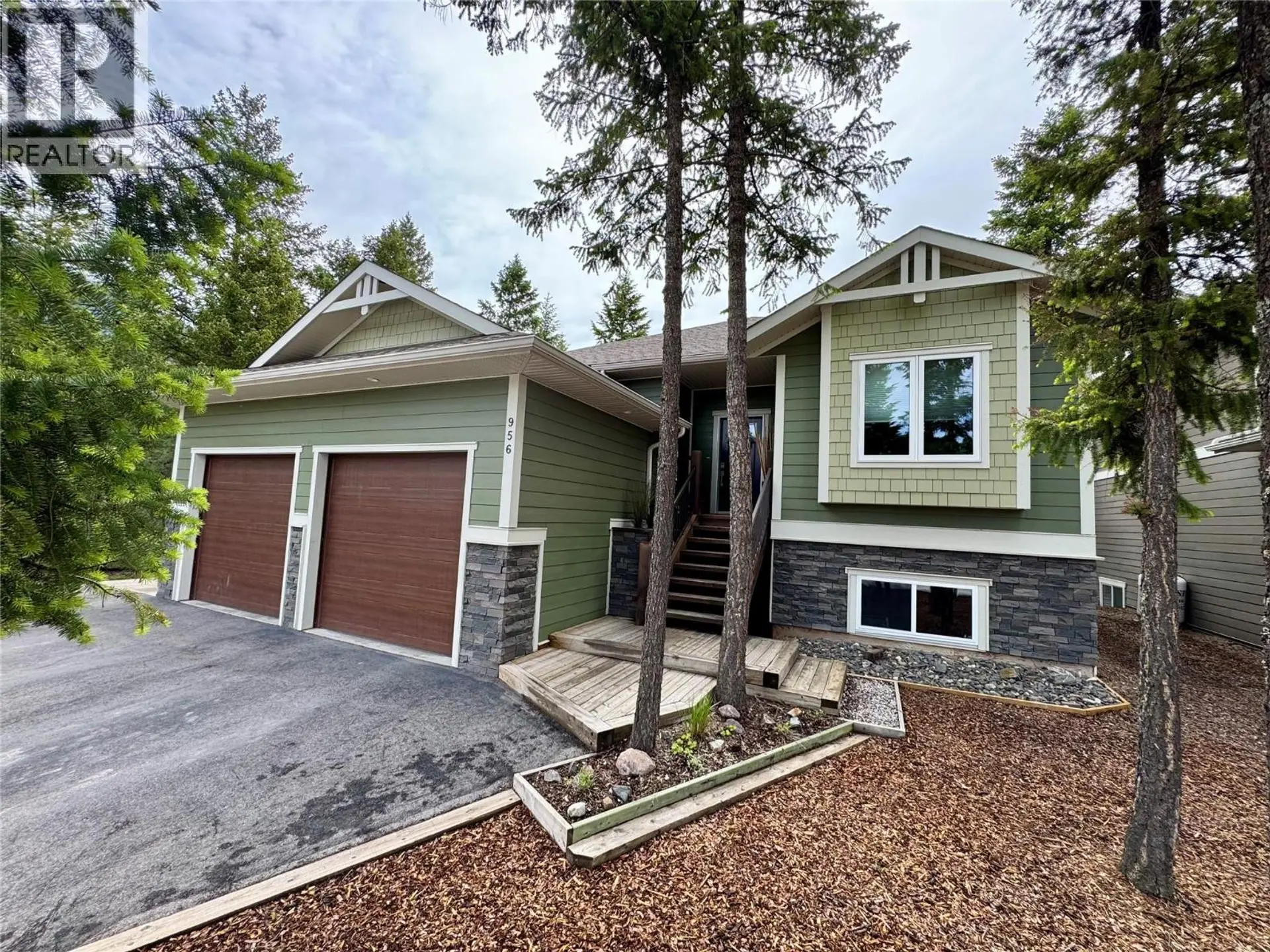 Property at 956 Copper Point Way, Invermere, BC