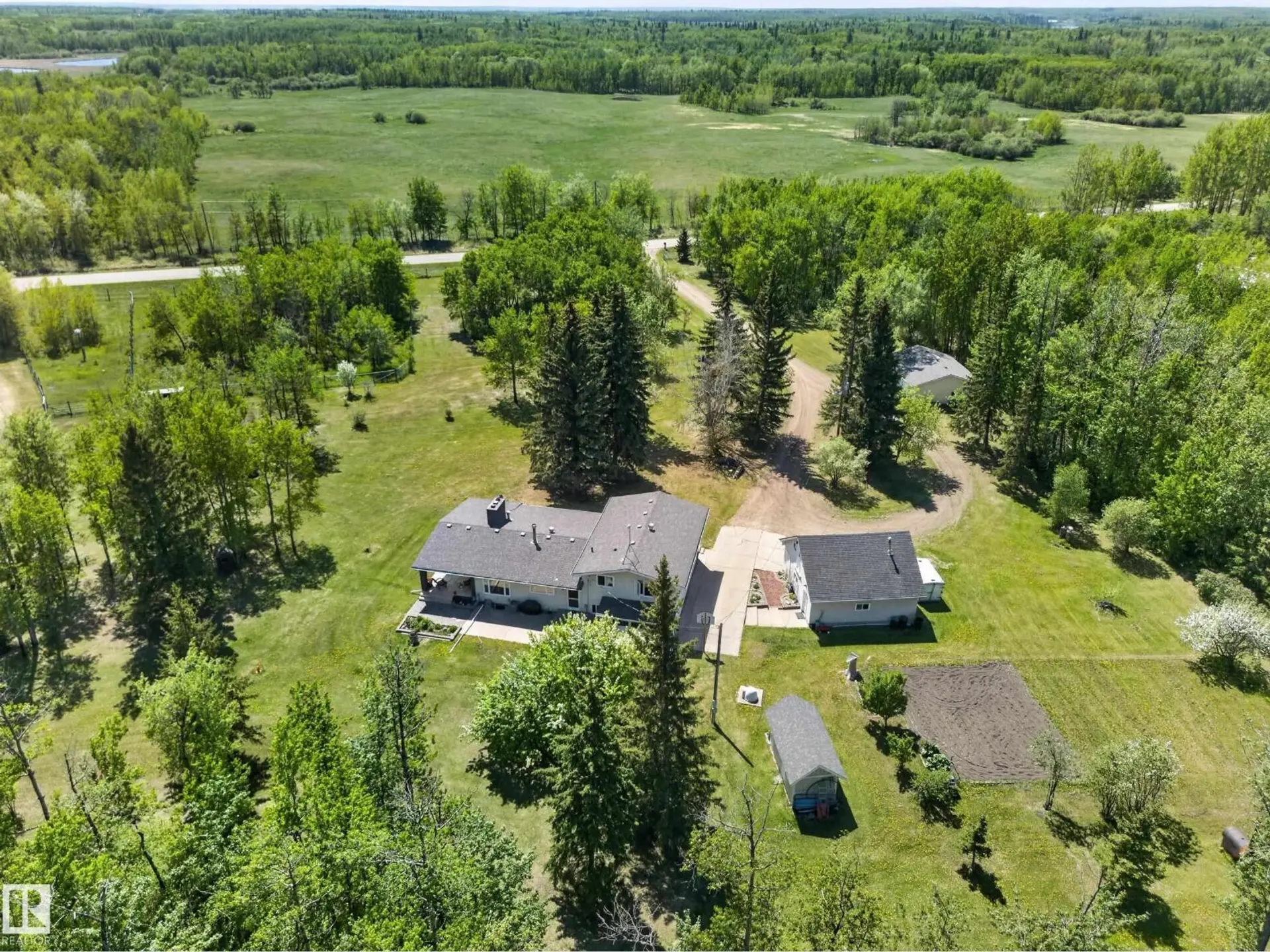 Property at 22048 TWP ROAD 522, Rural Strathcona County, AB