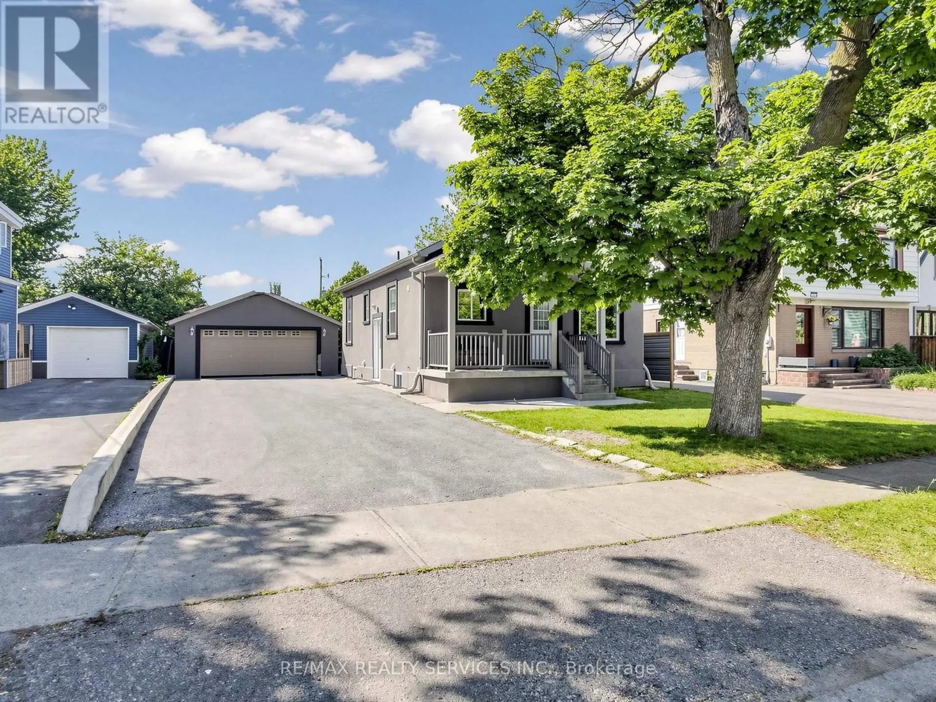 Property at 102 WOODWARD AVENUE, Brampton, ON