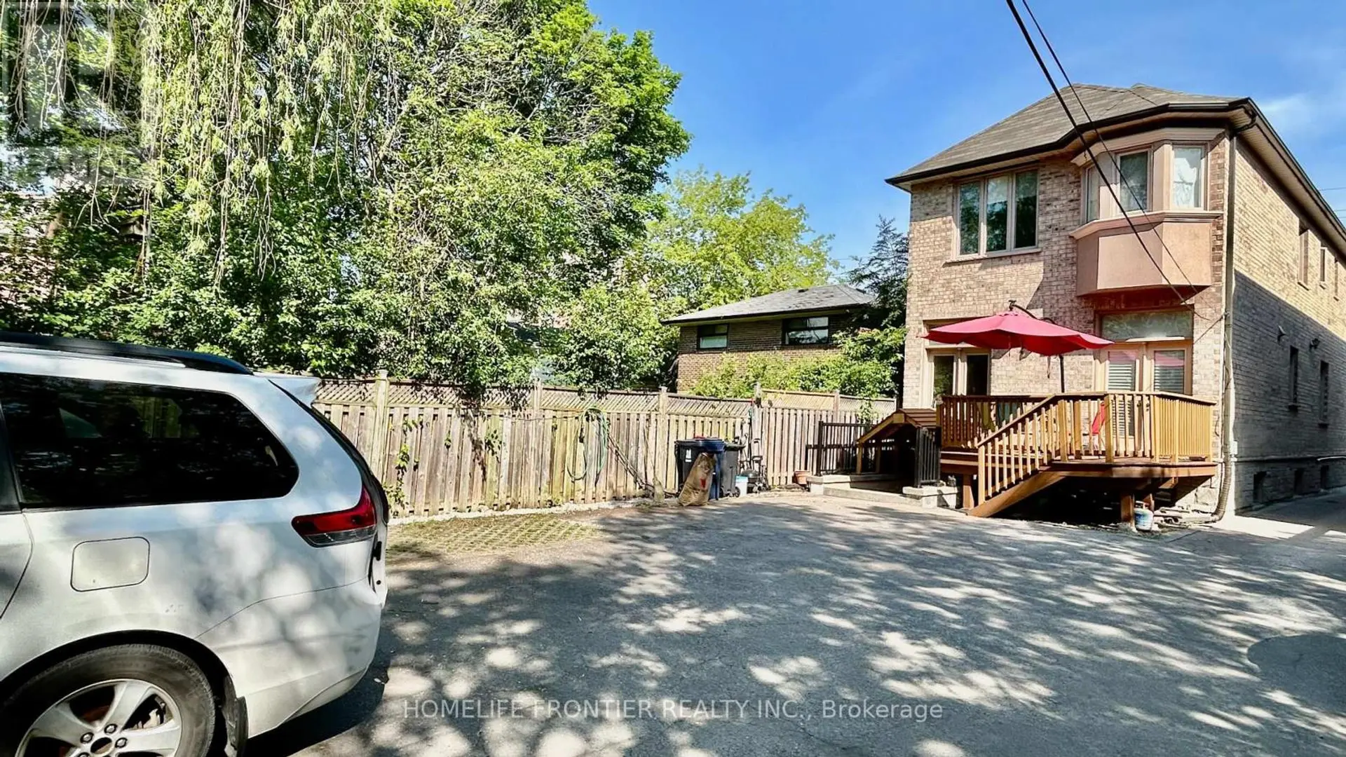 183 FINCH AVENUE E - Image 5
