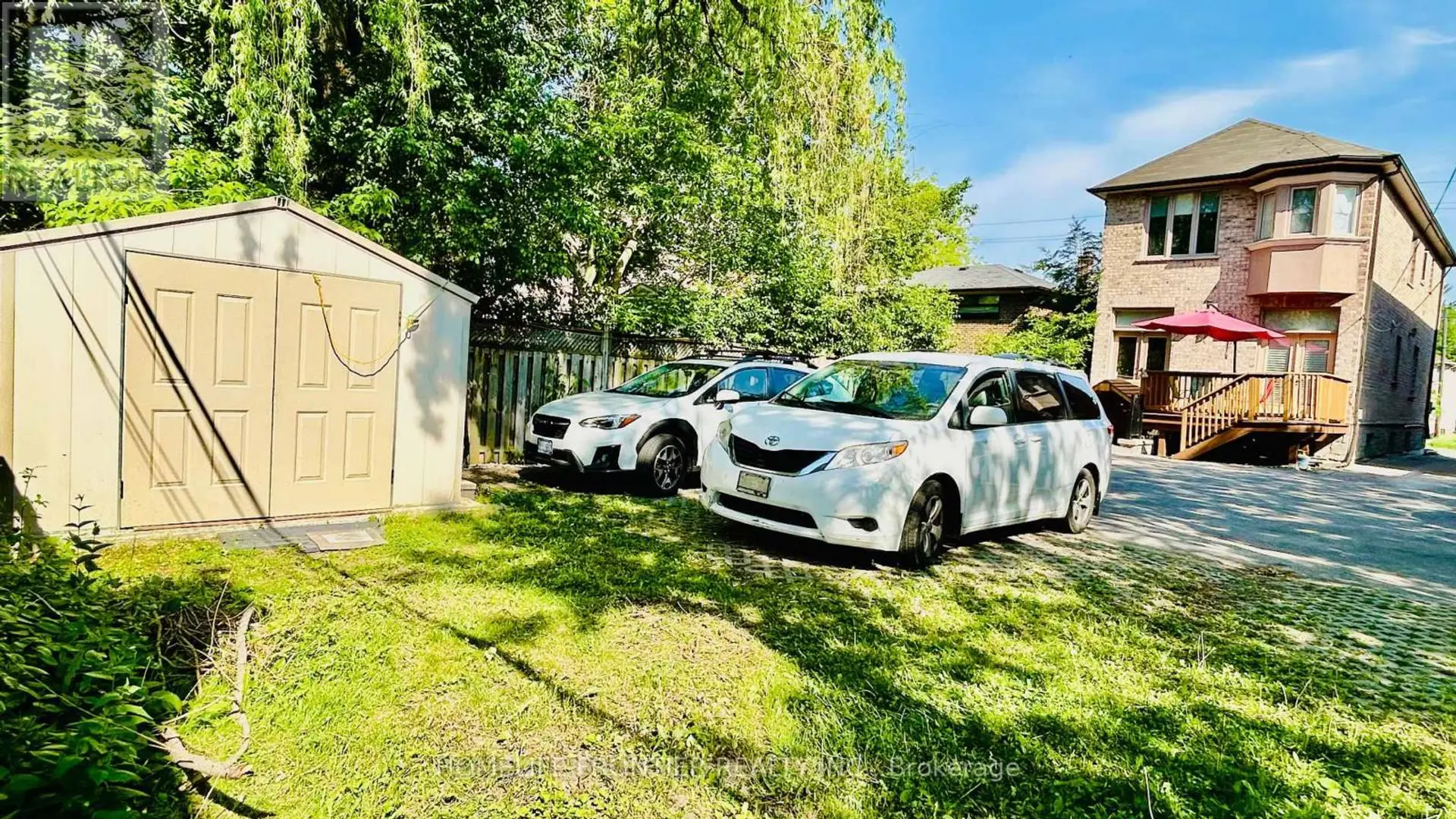 183 FINCH AVENUE E - Image 6