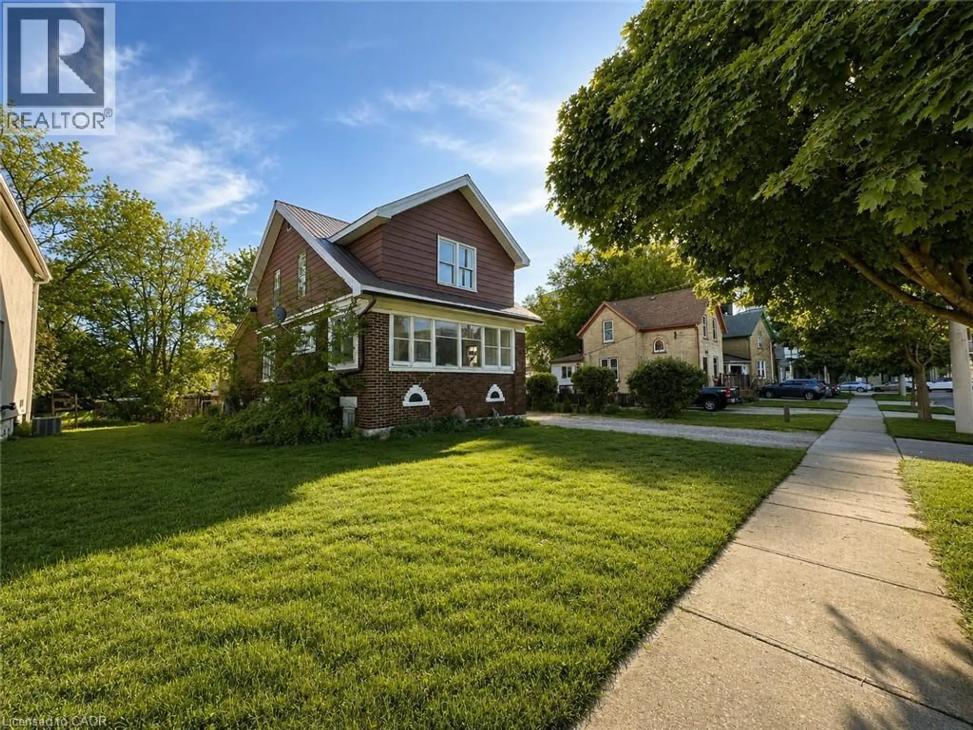 27 OAK Street - Image 7