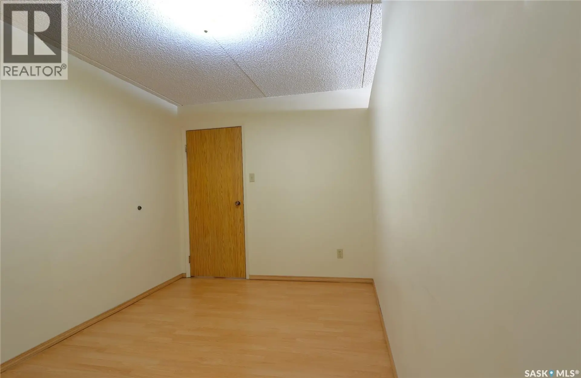 #107 2125 Osler STREET - Image 7