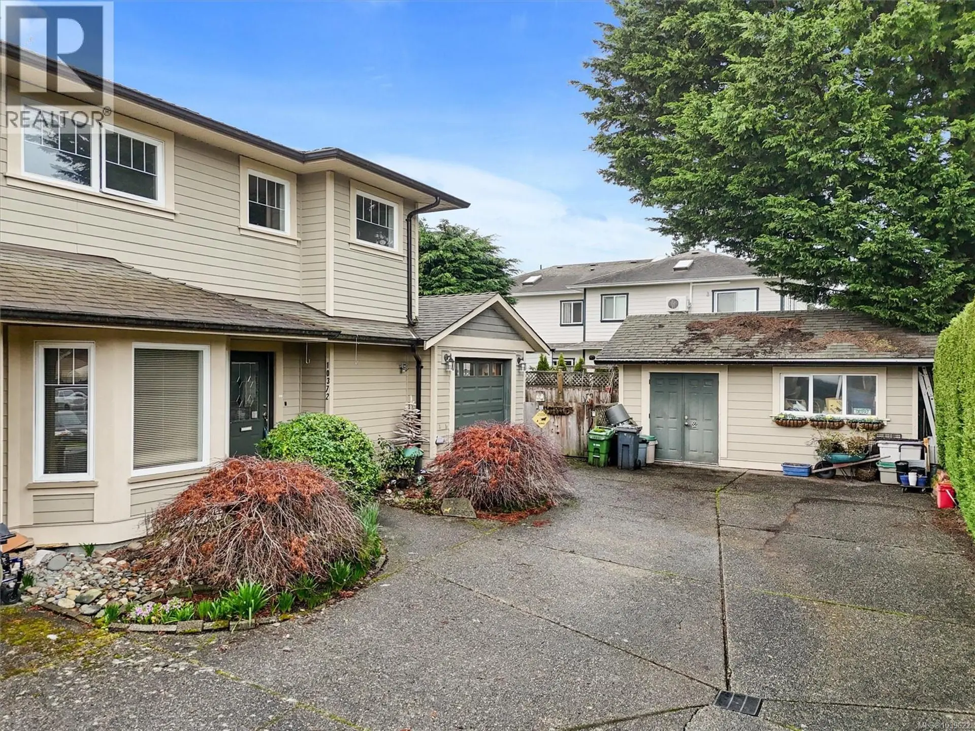 Property at 10372 Bowerbank Rd, Sidney, BC
