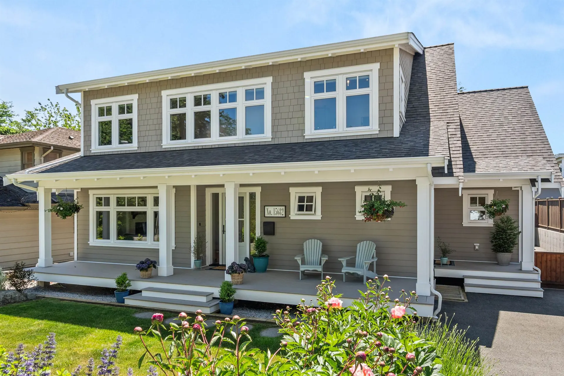 Property at 15682 Thrift Avenue, White Rock, BC