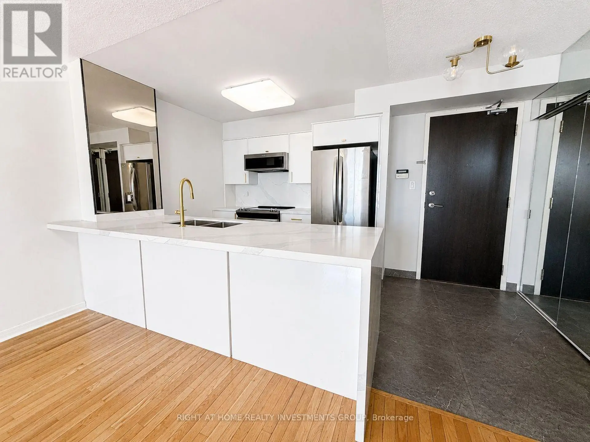 #1101 29 NORTHERN HEIGHTS DRIVE - Image 5