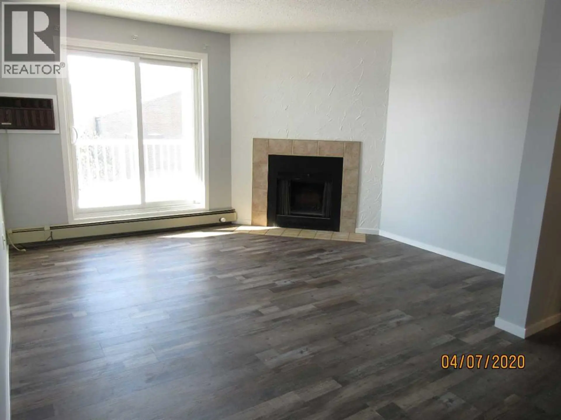 #206 3007 57A Avenue - Image 5