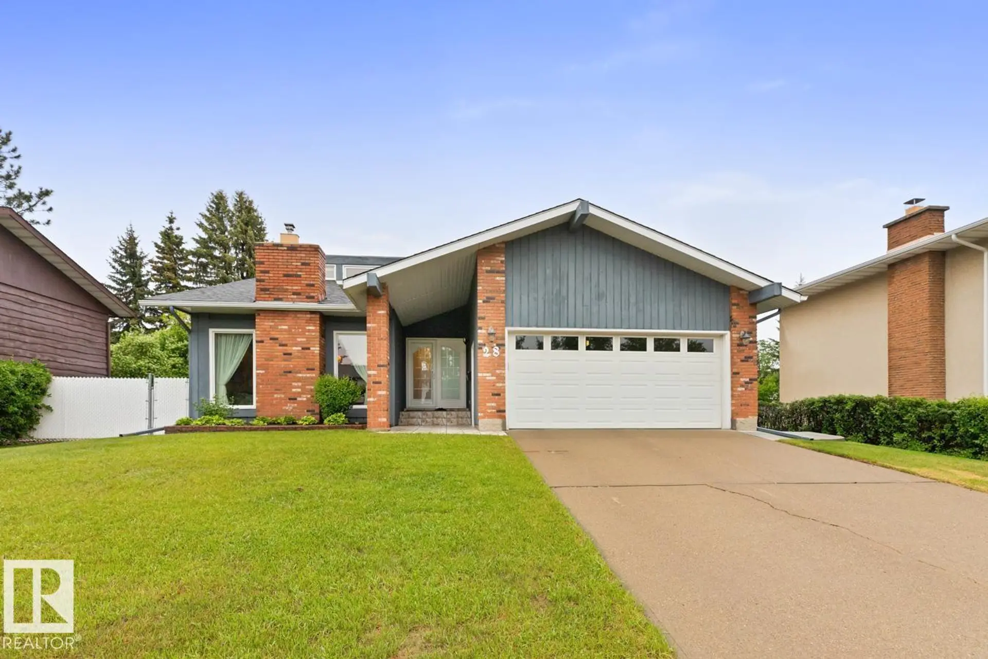 Property at 28 BRAESIDE CR, Sherwood Park, AB