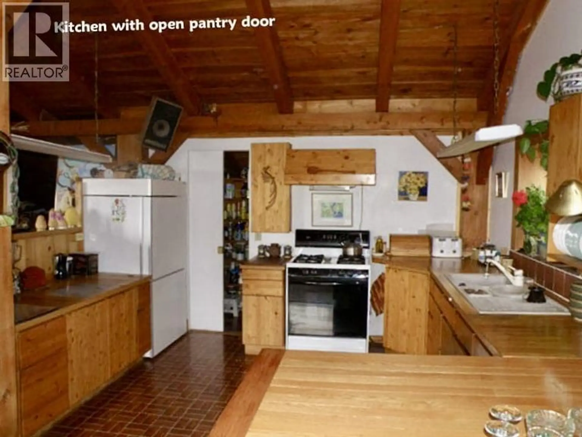 9000 TOTE ROAD - Image 5