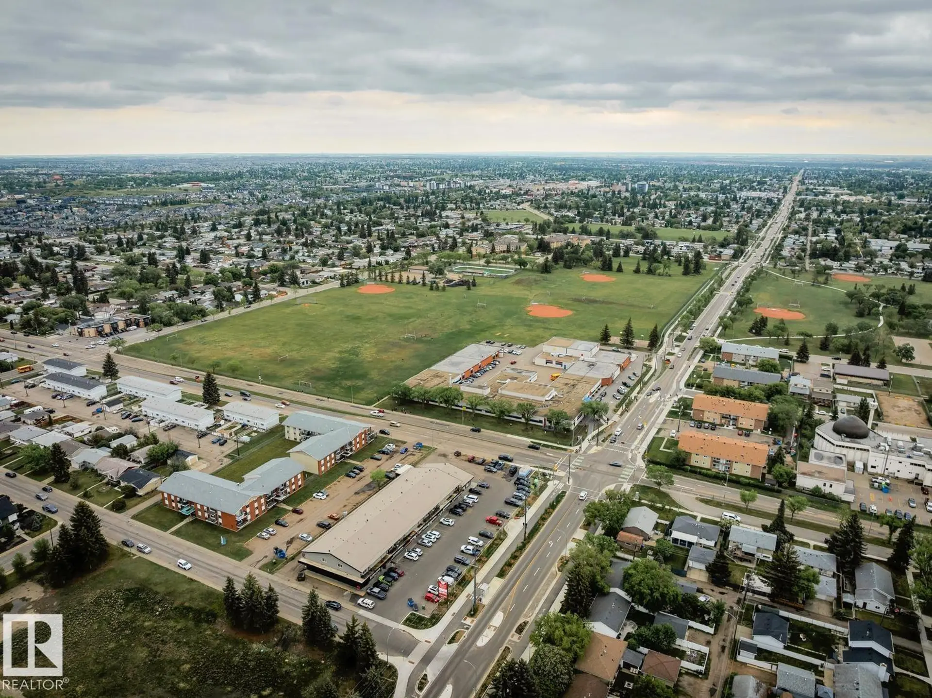 13007 116 ST NW - Image 12