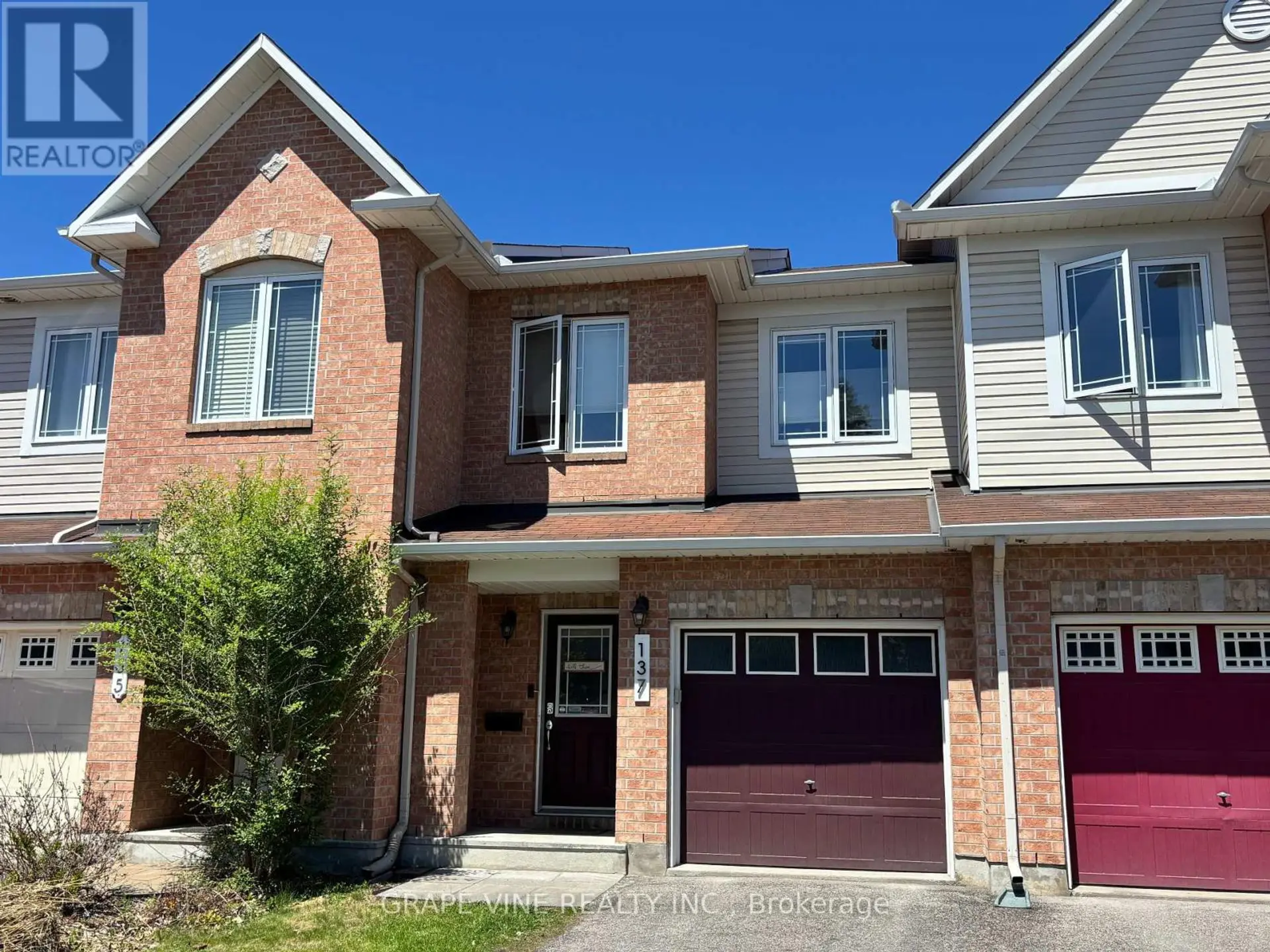 Property at 137 MARRISSA AVENUE, Ottawa, ON