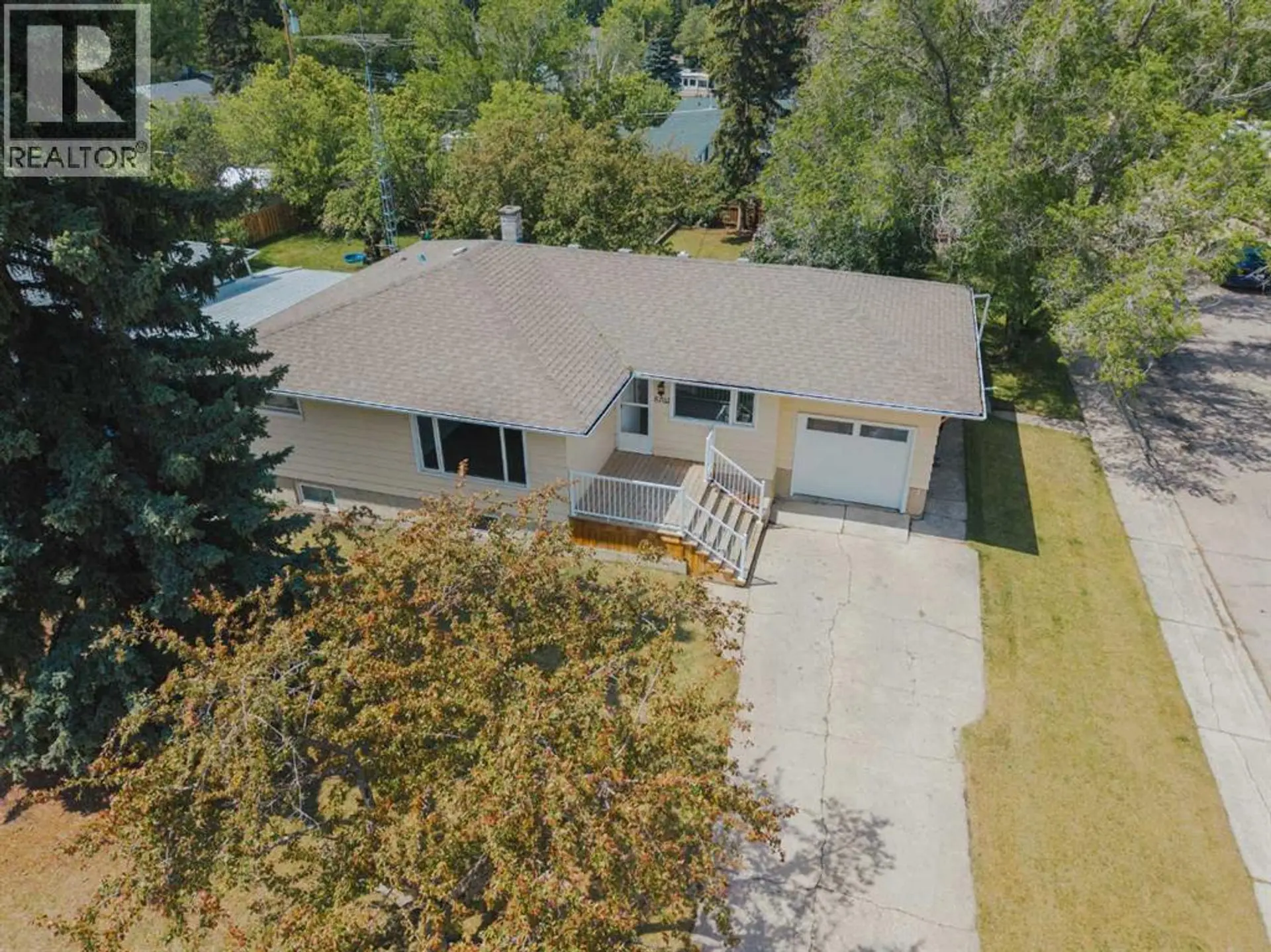 Property at 5202 56 Avenue E, Olds, AB
