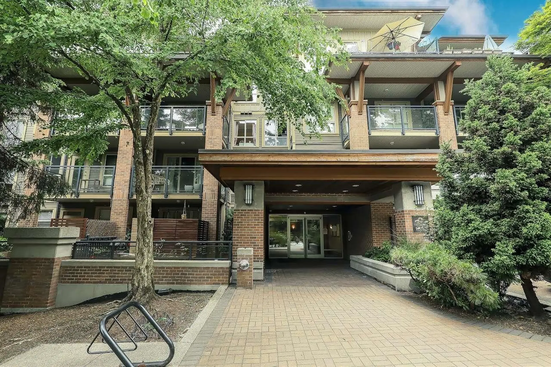 Property at #301 1633 Mackay Avenue, North Vancouver, BC