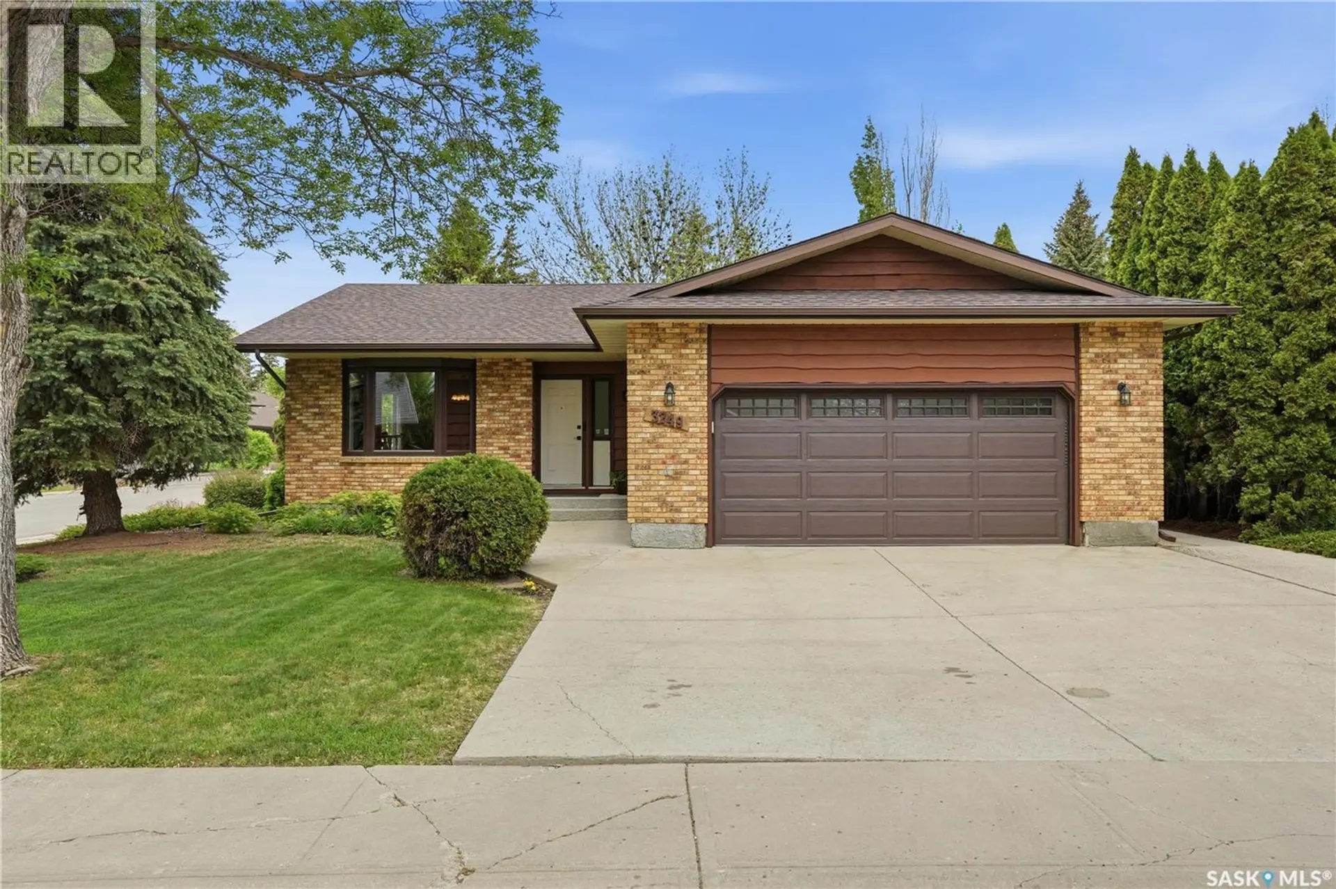 Property at 3249 Mountbatten CRESCENT, Regina, SK