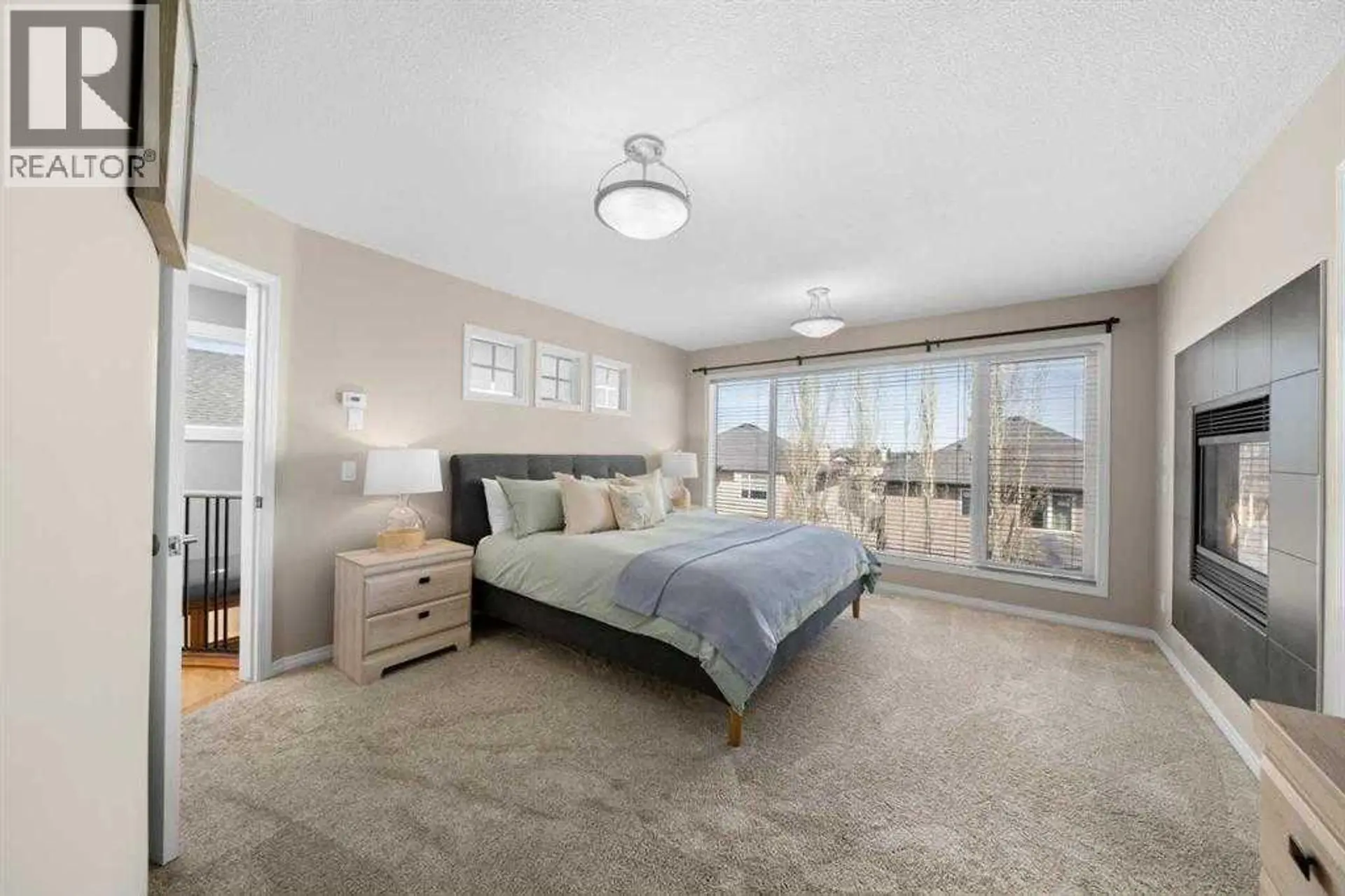 32 Evercreek Bluffs Crescent SW - Image 6