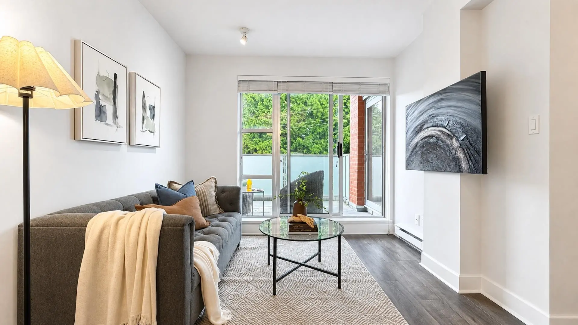 #403 3811 Hastings Street - Image 2