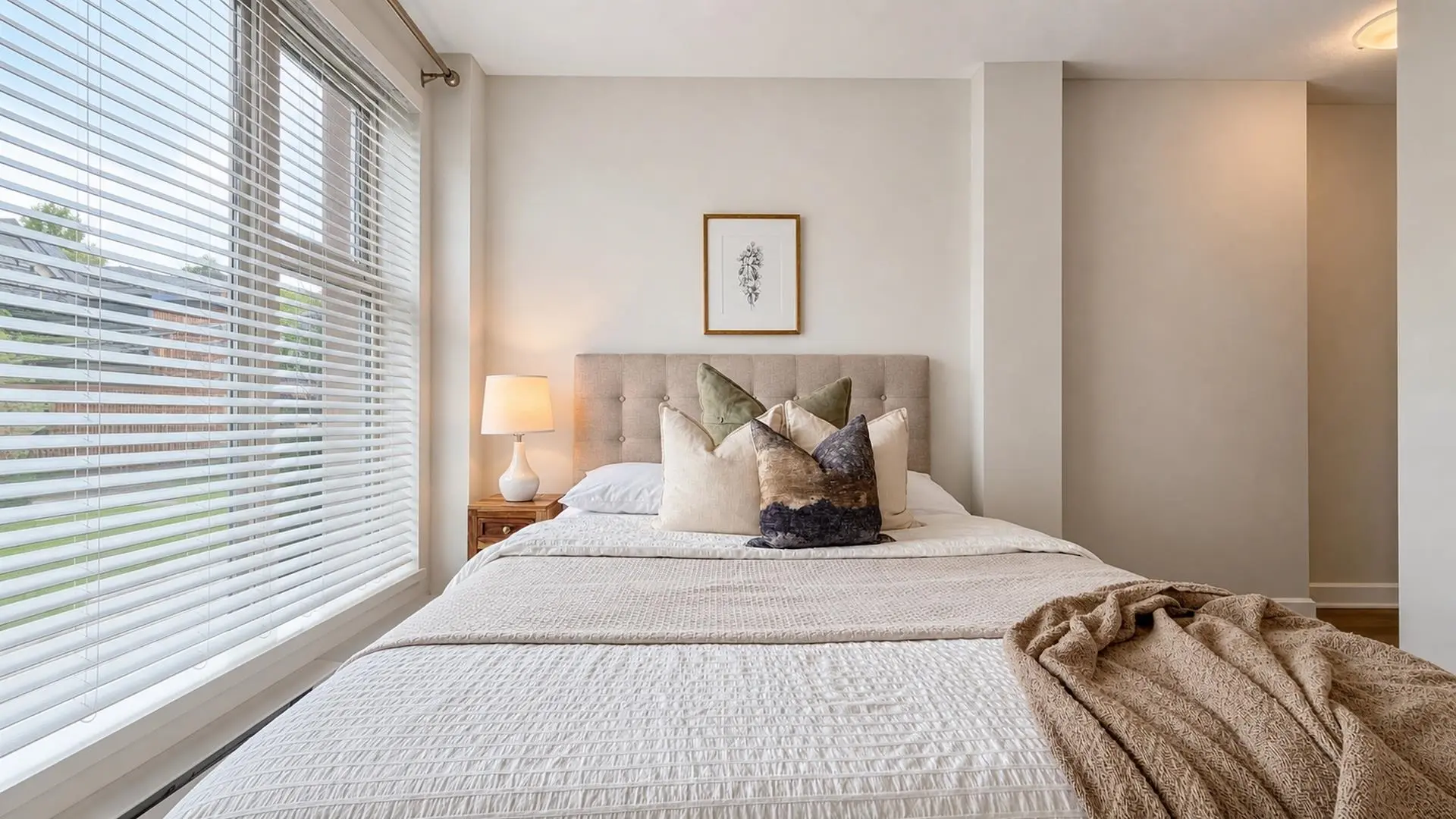 #403 3811 Hastings Street - Image 10