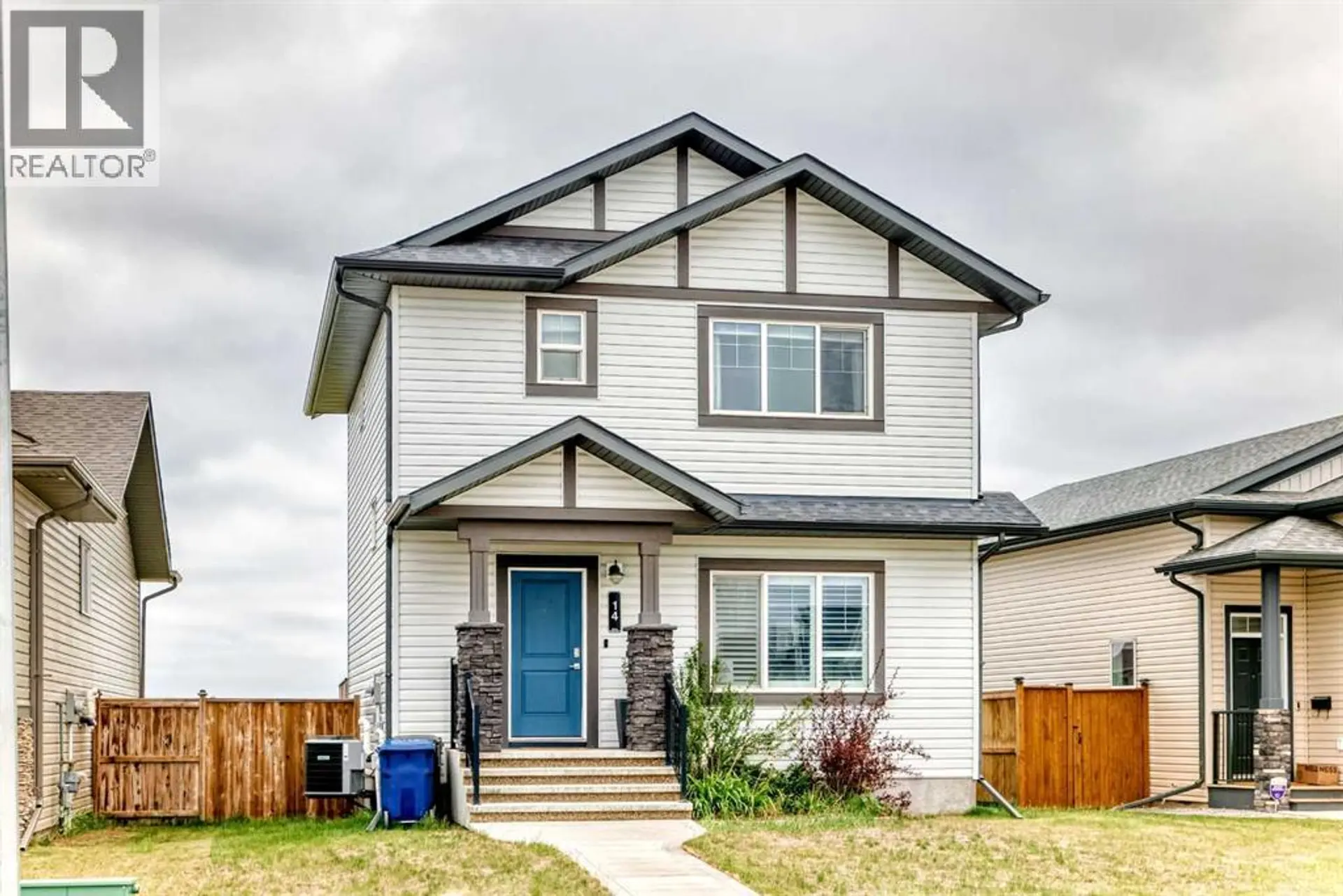 Property at 14 Aurora Boulevard, Blackfalds, AB