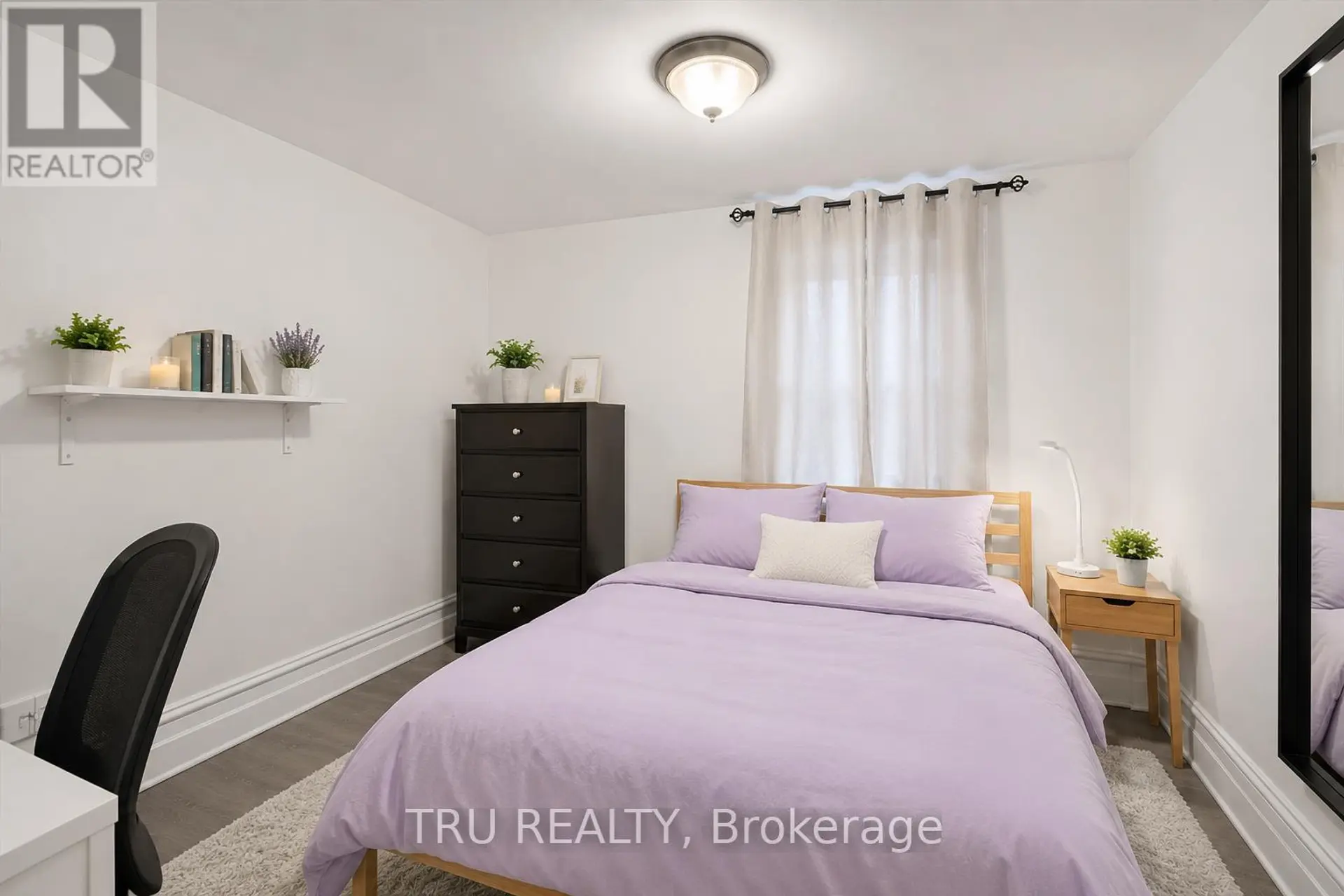 355 CAMBRIDGE STREET N - Image 16