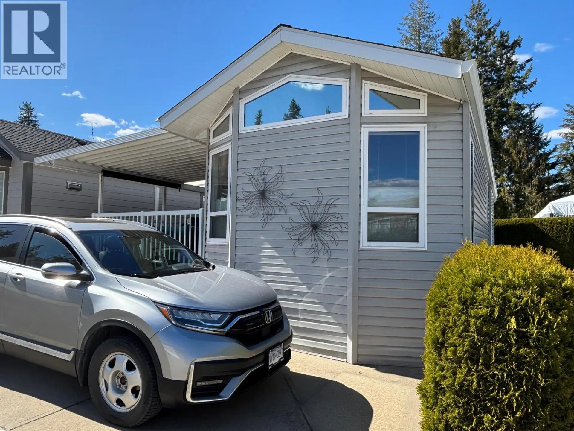 Property at #30 667 Waverly Park Frontage Road, Sorrento, BC
